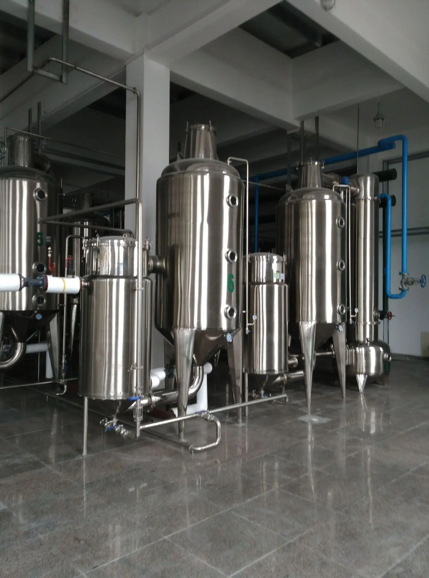 Double-effect concentrator