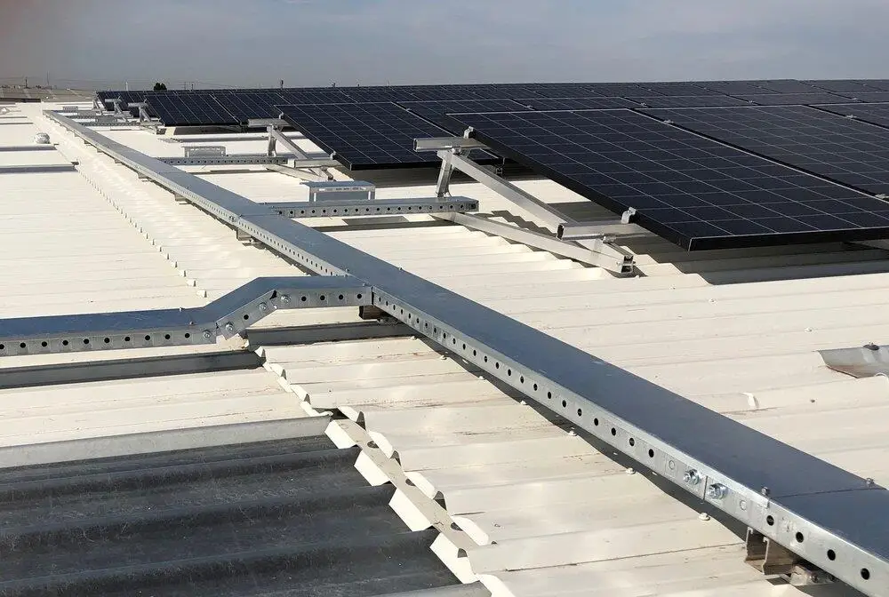 Factory Direct Sale Waterproof Rustproof Outdoor Spraying Cable Trunking Stainless Steel Hot-Dipped Galvanized Solar Cable Tray