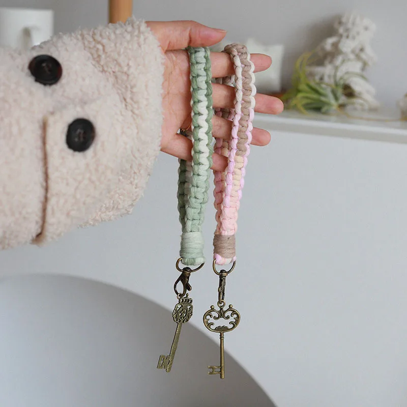 Macrame kit ins Nordic style hand-woven key chain pendant color cotton rope spiral retro bag pendant key ring buckle