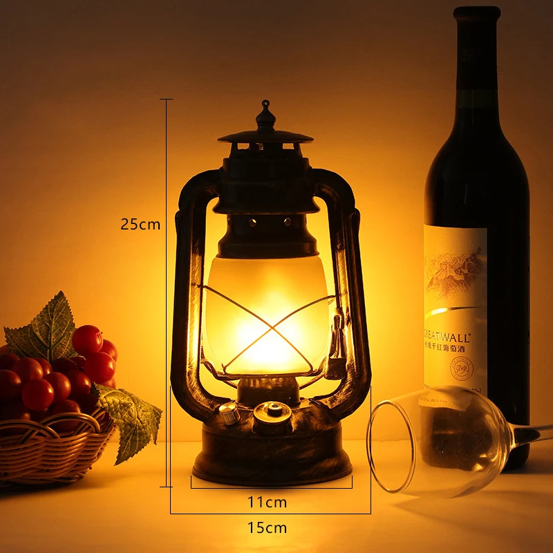 Dancing Flame Led Vintage Lantern Outdoor Hanging Plastic Lantern Battery Operated Clear Bar Table Lamp