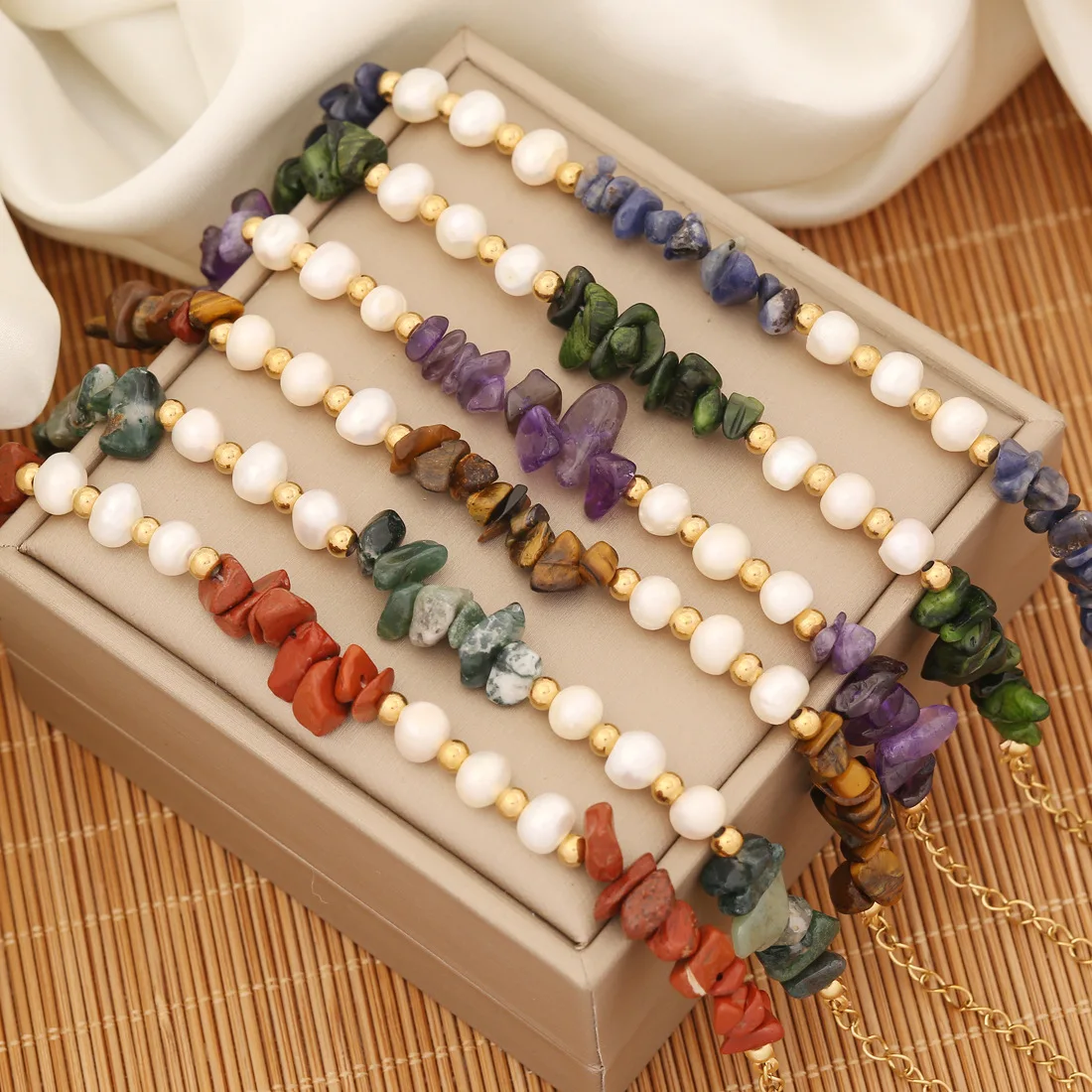 Wholesale gold color stainless steel chain bracelet gemstone beads and freshwater pearl beaded bracelet for women