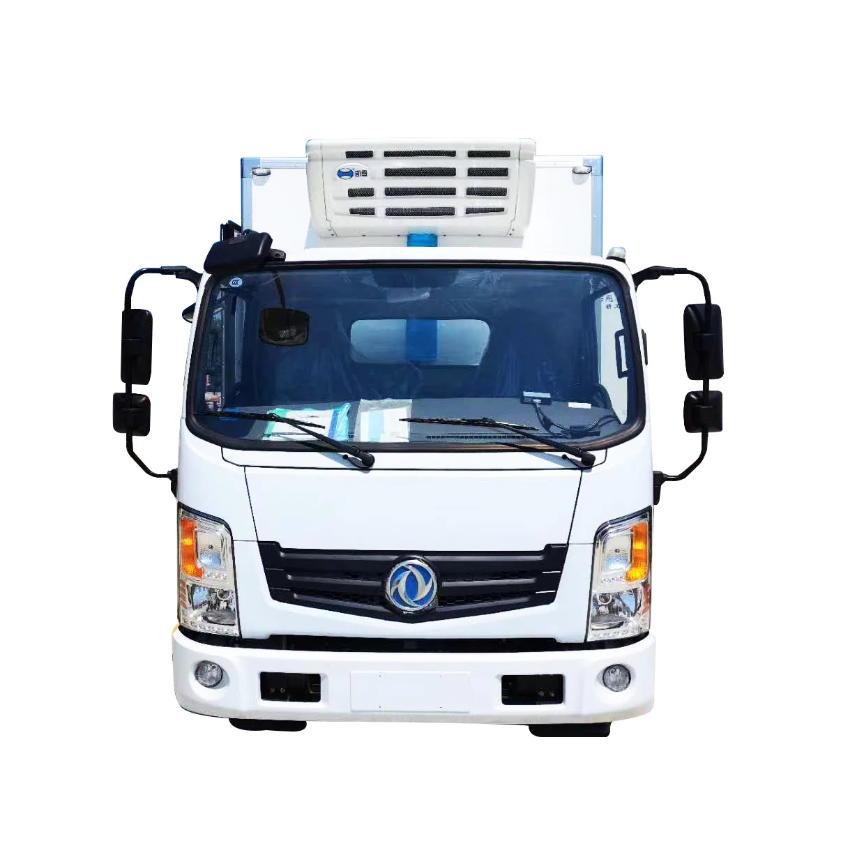 Economical Dongfeng 4x2 4m  Freezer Box Van Small Refrigerated Truck For Sale