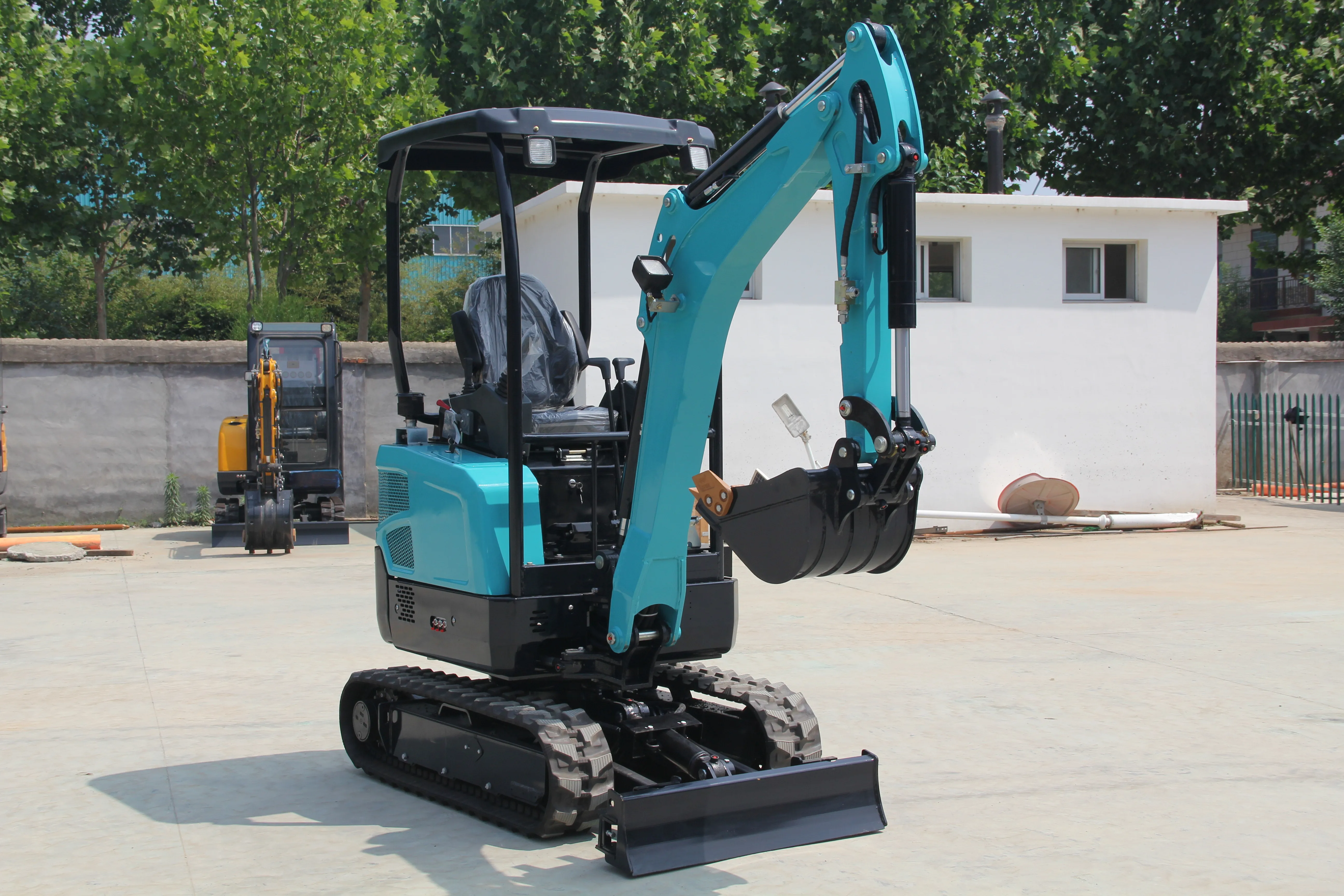 Free shipping cheap ce/EPA engine with cab small excavator 1.8 ton crawler excavator mini baager  2 ton excavaotors