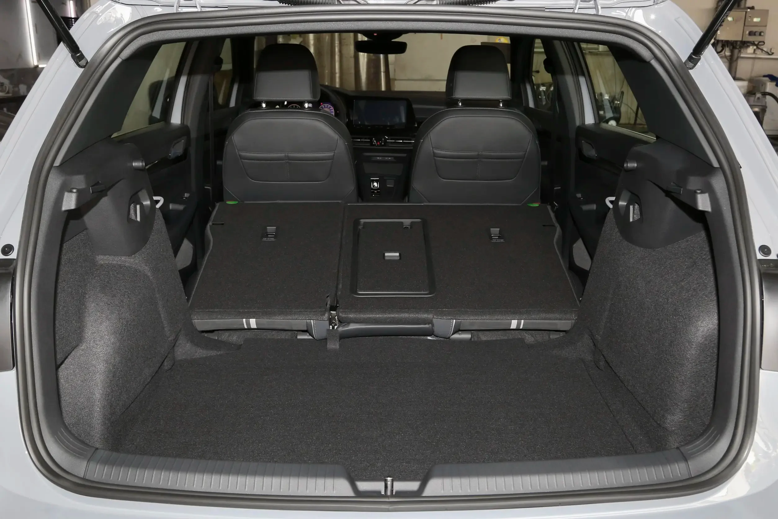 golf R-line VW Golf 280TSI DSG Pro R-Line Compact SUV Gasoline car 1.4T 150Hp L4 DCT Gearbox Fuel bank 51L r line Golf