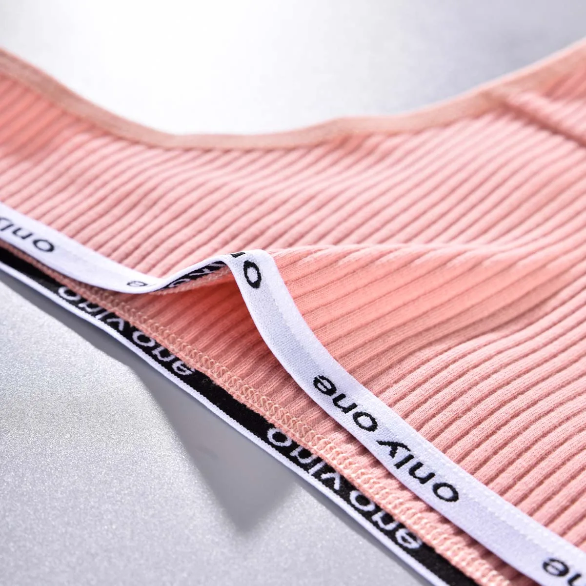 Thongs Women Sexy Panties Low Waist G-String Cotton Women Underwear Female Thong Intimates Thongs Lingeries Tangas