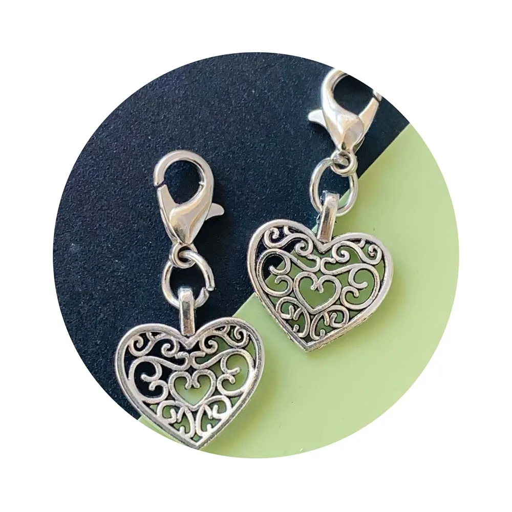 Bulk 10pcs metal keychain plush key chain heart flower enamel charm