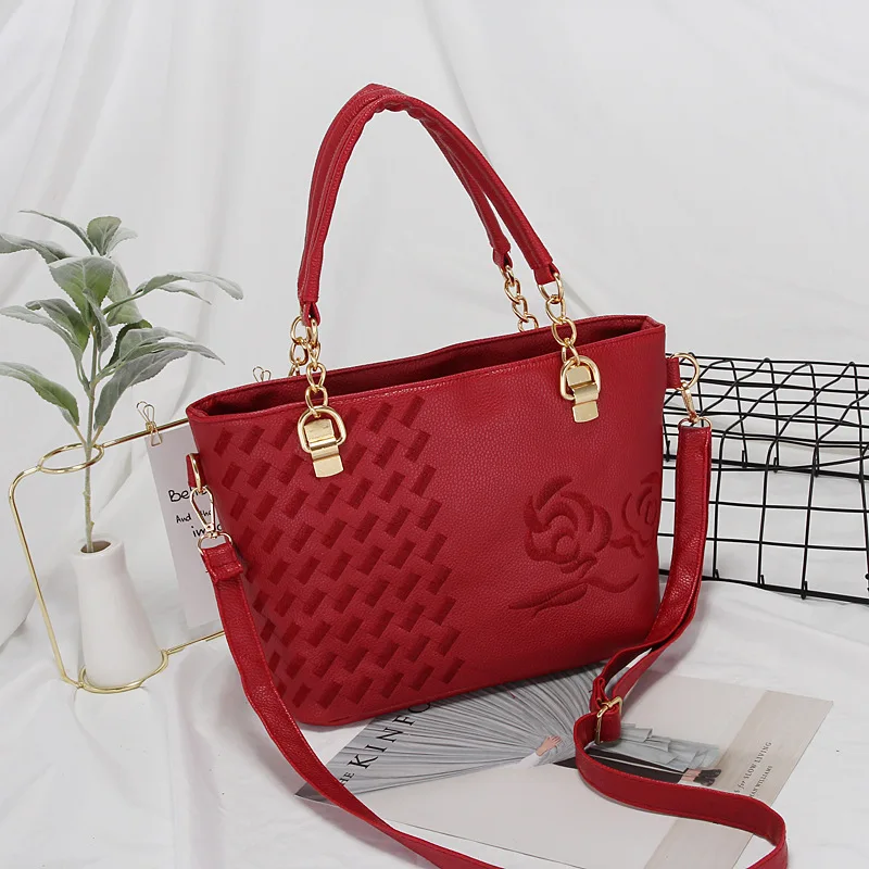 ANMAI  2021 new style shoulder bag fashion embroidered female bag foreign trade messenger bag large capacity chain handbag