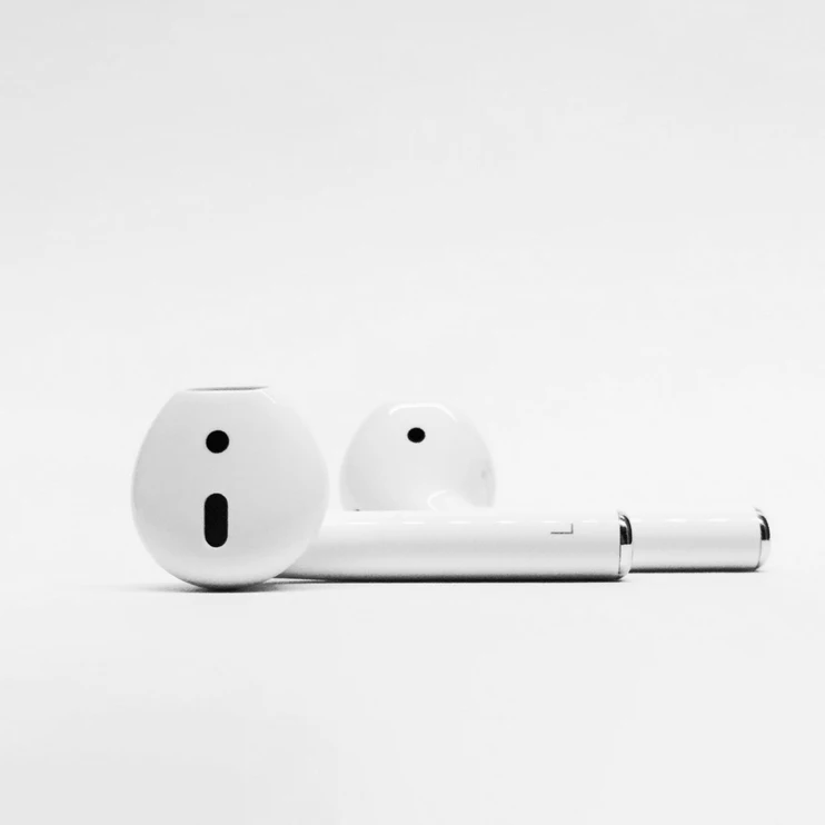 White Background And Lifestyle Photo Service Product Photography Service