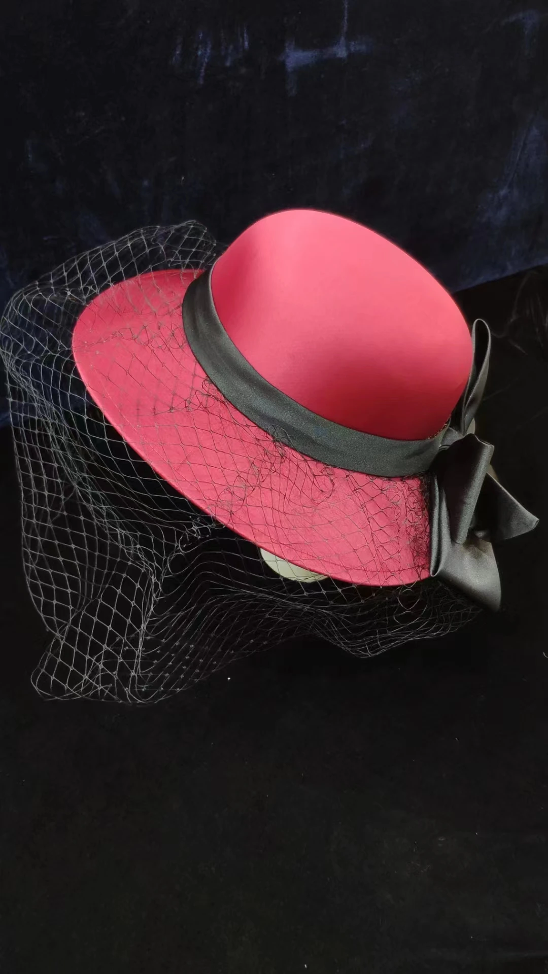 QUEENS GOWN Vintage London ladies dress hats red 3d flower hats black bow design fashionable gentlewoman hats