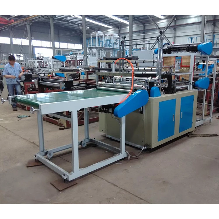 Машина для изготовления четырехлинейных пластиковых пакетов холодной резки