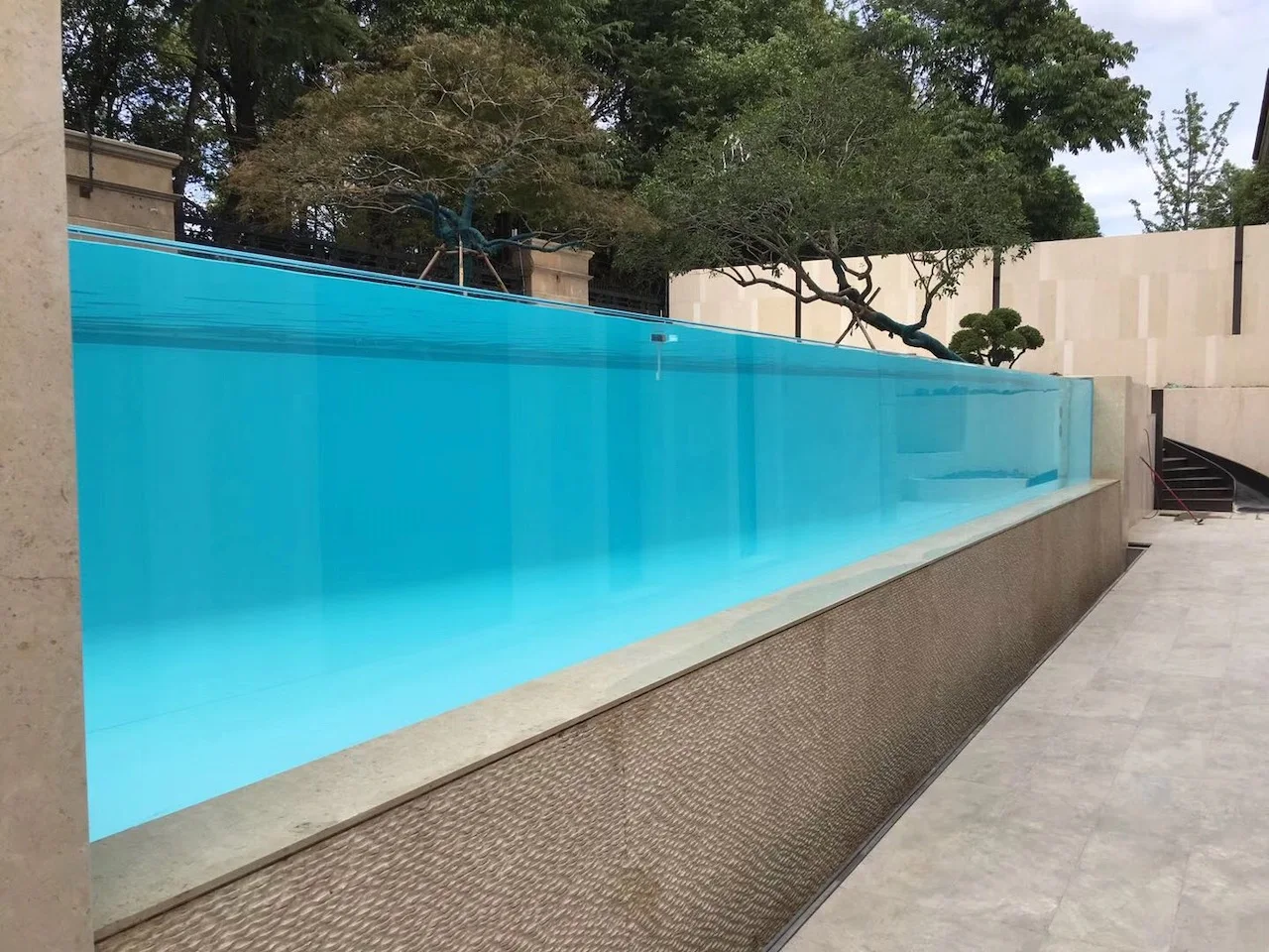 Customized Clear Acrylic Sheet Thick Panel Acrylic Swimming Pool Infinity Swimming Pool