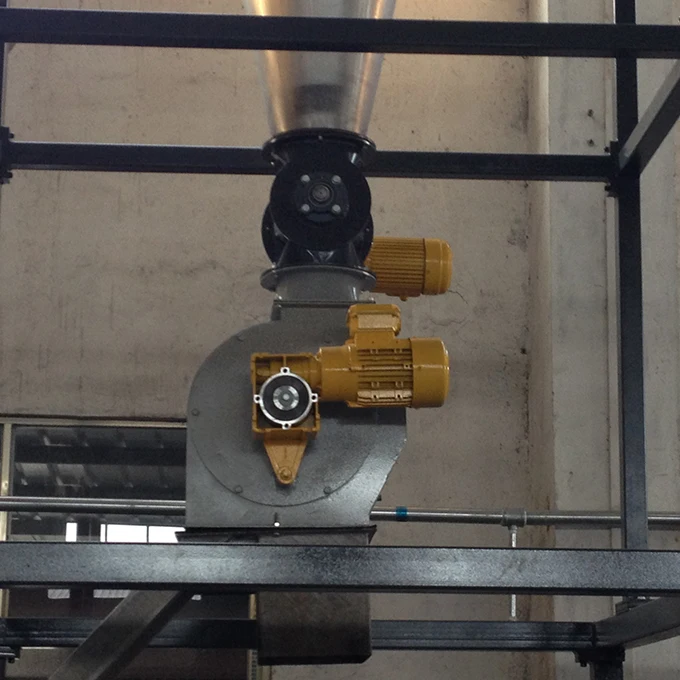 Low-cost drum magnetic separator for dry powder and granular processing industry