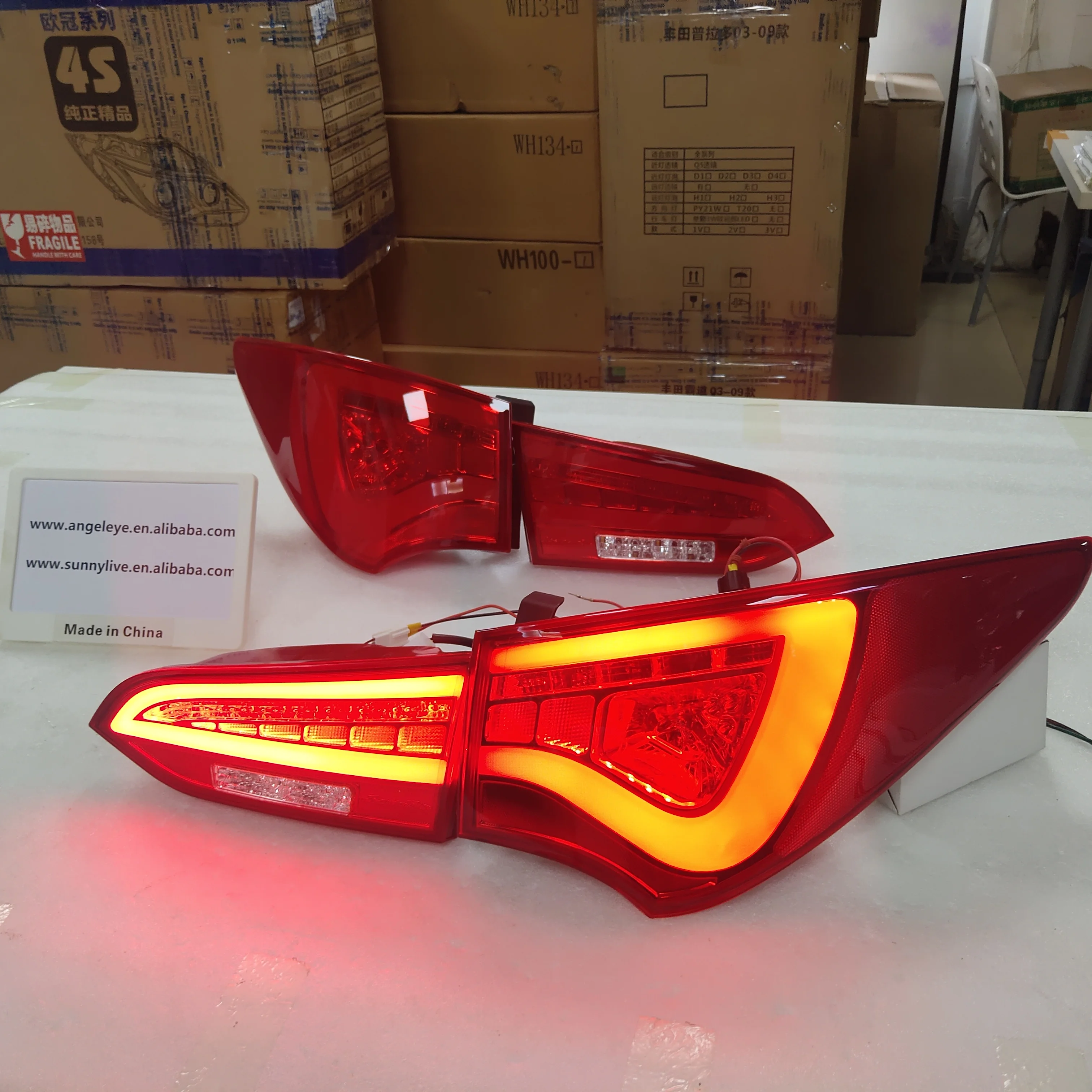 2013-2014 Year for Hyundai New Santa Fe ix45 LED Strip Tail Light Red Color - WH