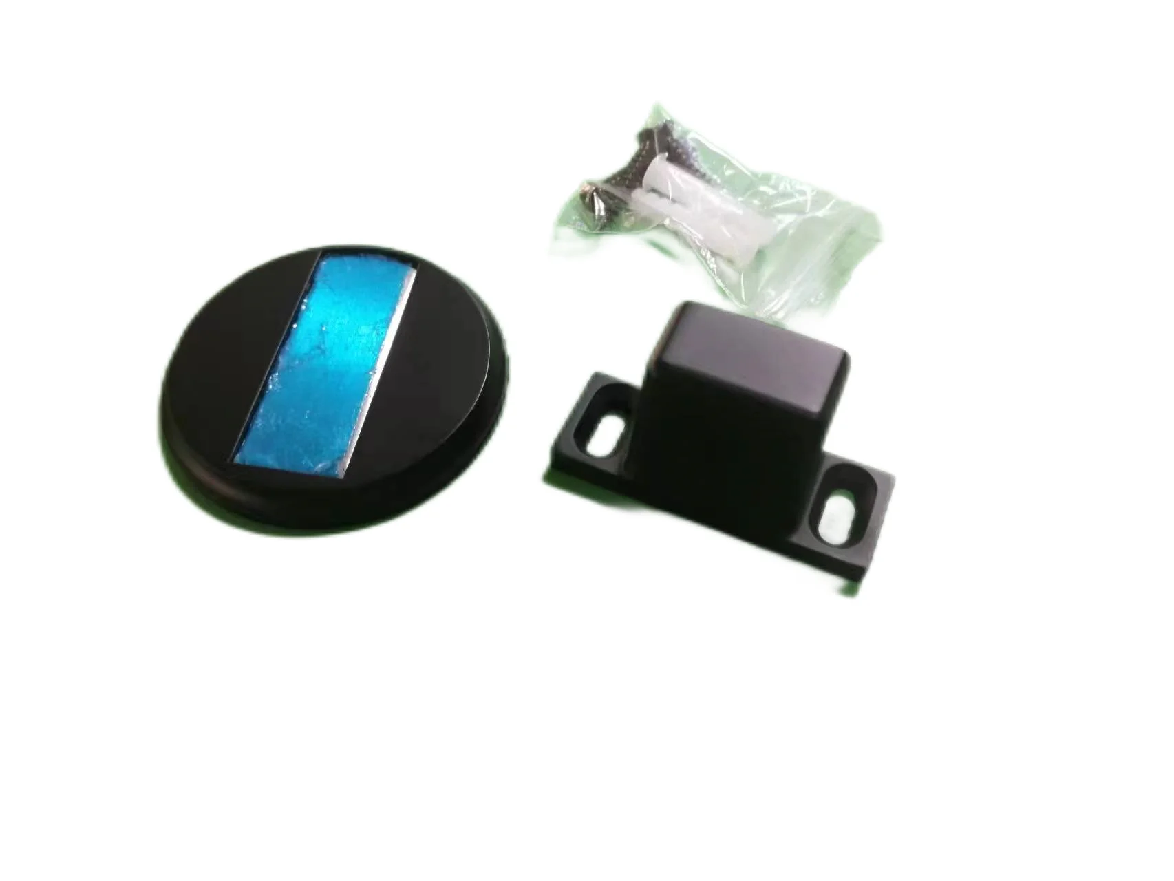 Akada Hot Selling Door Magnetic Front Door Stopper Zinc Alloy For Wooden Doors