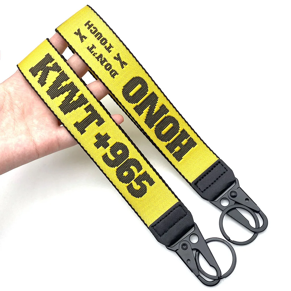 YYX Promotional Gift Tactical 2MM Thick Carabiner Lanyard Polyester Wrist Lanyard Keychain Custom Embroidery Short Lanyards