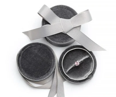 Pink romantic beautiful round gift jewelry box with same color ribbon