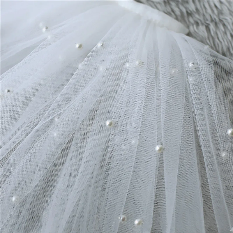 Wholesale Lace Wedding Veils Bridal Veils LSWEJ001 100% Polyester Wedding Party Plain Dyed Cut Edge Two-layer Veil 35cm