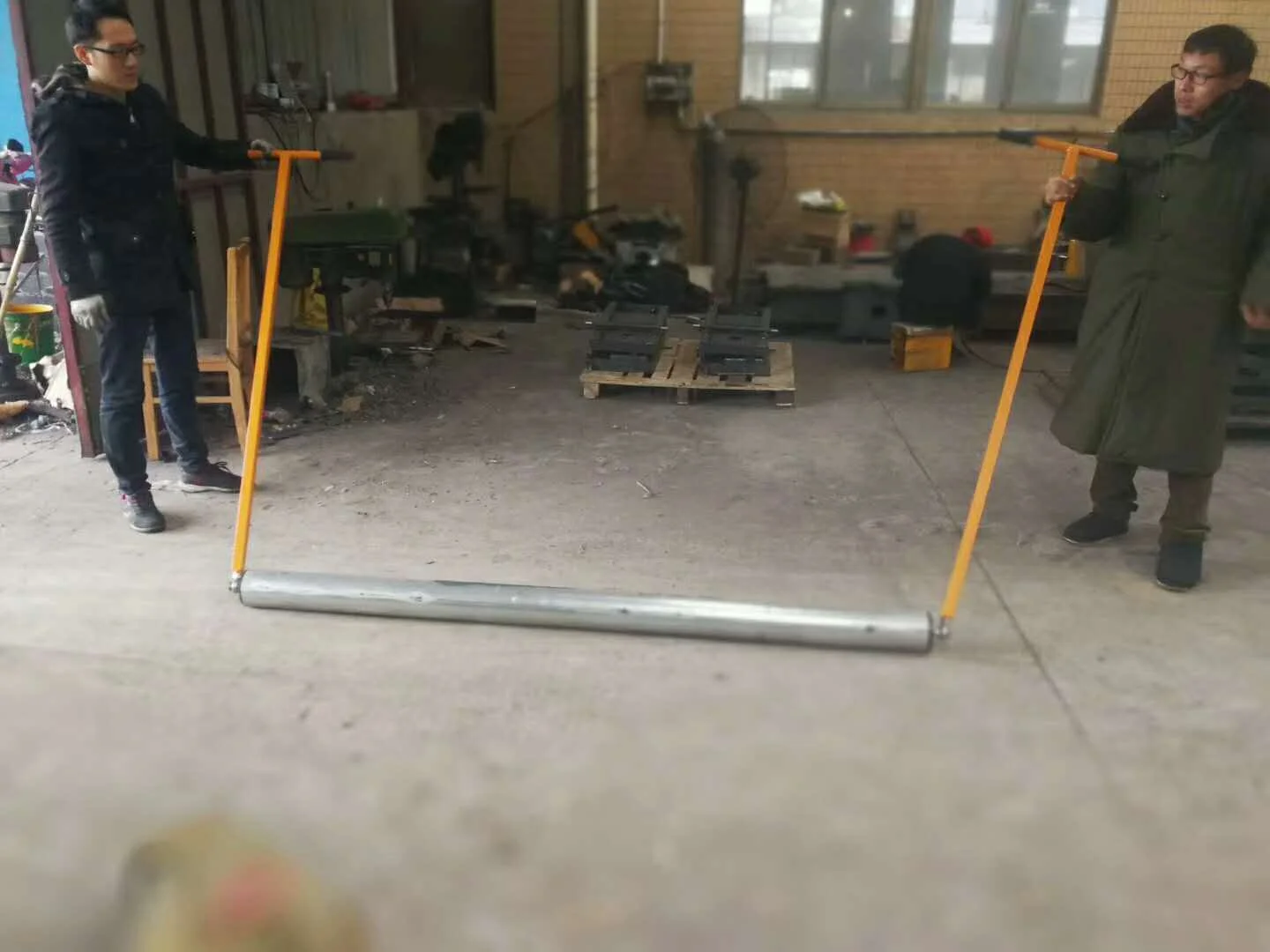 Cement concrete pavement leveling machine intelligent handle operation electric pavers