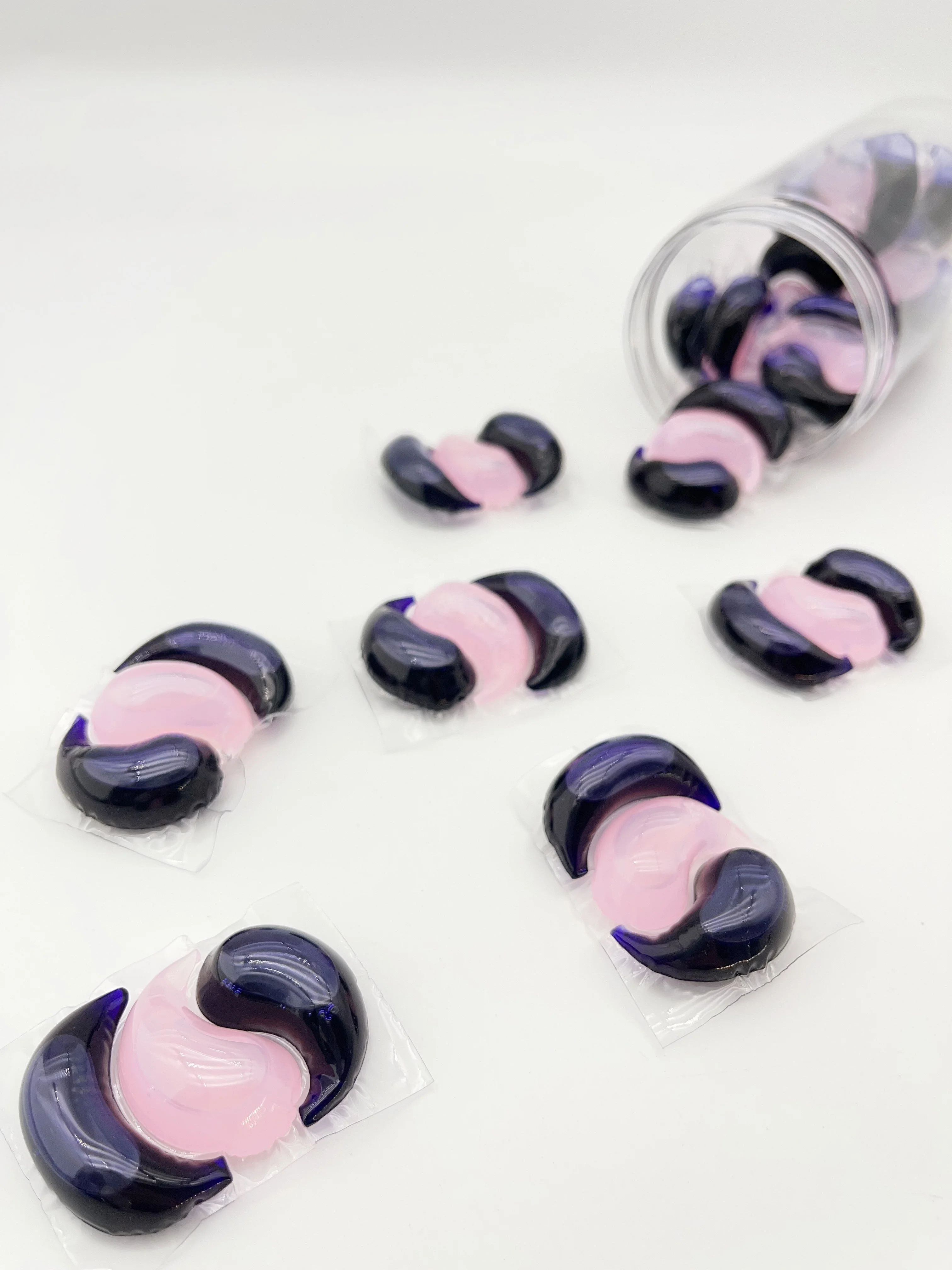 Refreshing 3 In 1 3d Dazzling Color Protection Fragrance 10g Laundry Pods Container Pods Baby Laundry Detergent Pods