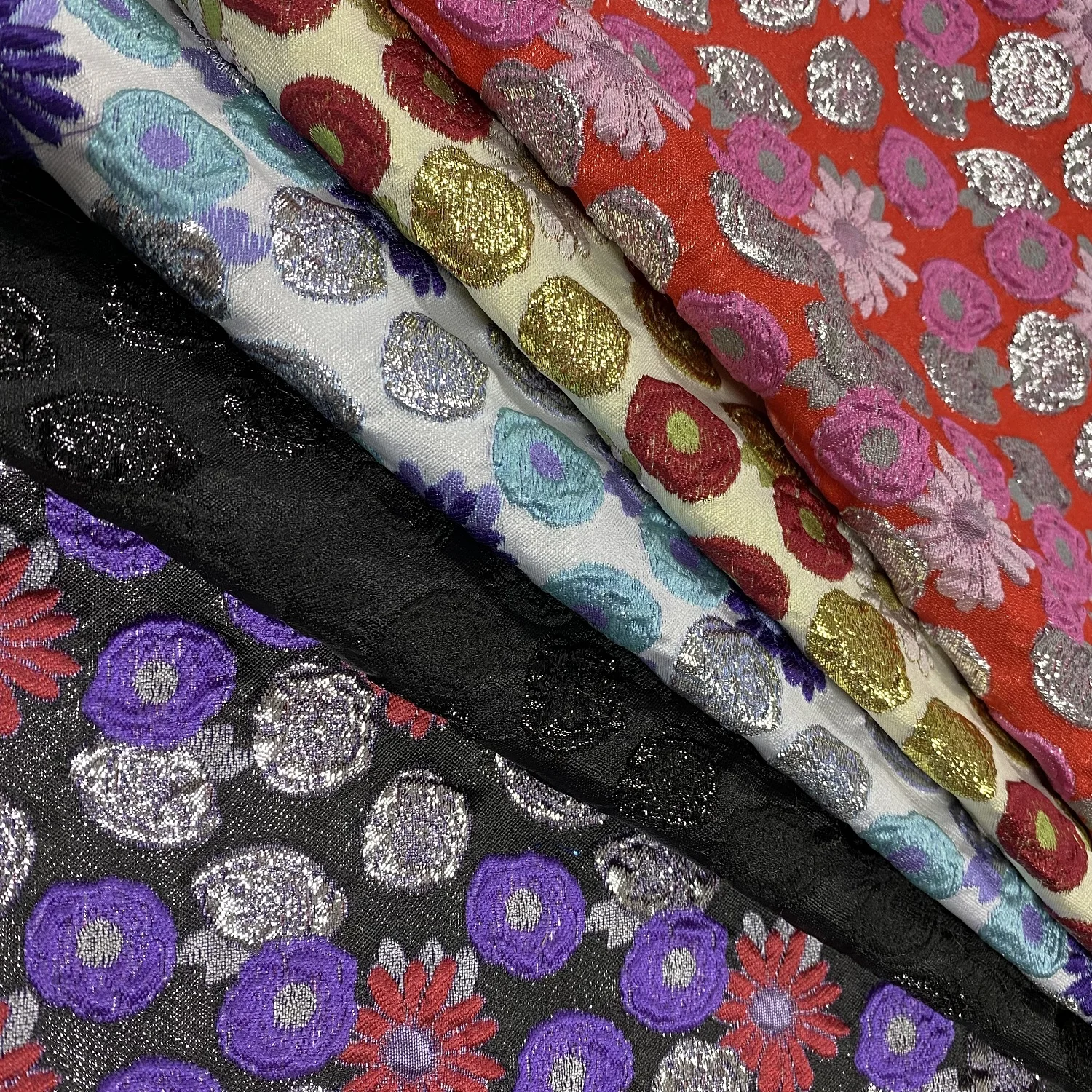 METALLIC BROCADE JACQUARD FABRIC WITH FLOWER DESIGN FOR ELEGANT DRESS