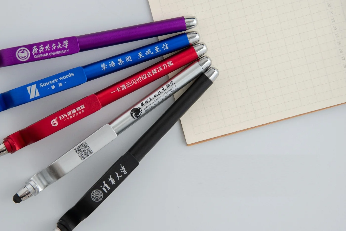 Multi functional phone holder signature pen customization logo QR code creativity looks good 0.5 advertising neutral pen