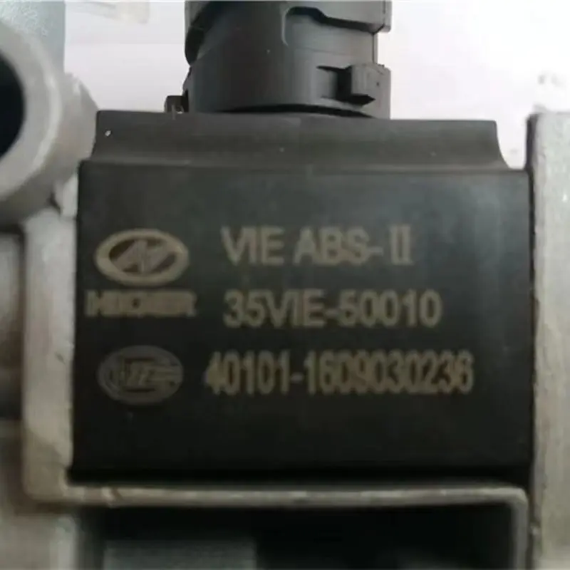 Kinglong Yutong  bus brake system spare parts 24V ABS solenoid valve