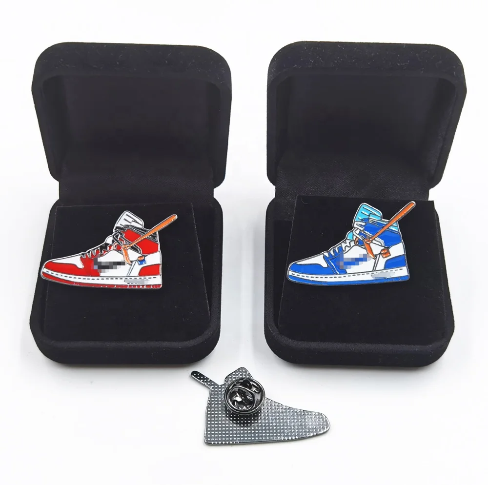 Индивидуальный производитель со склада, металлические спортивные кроссовки, обувь, мультяшный Жесткий Мягкий эмалированный значок, булавки для лацканов