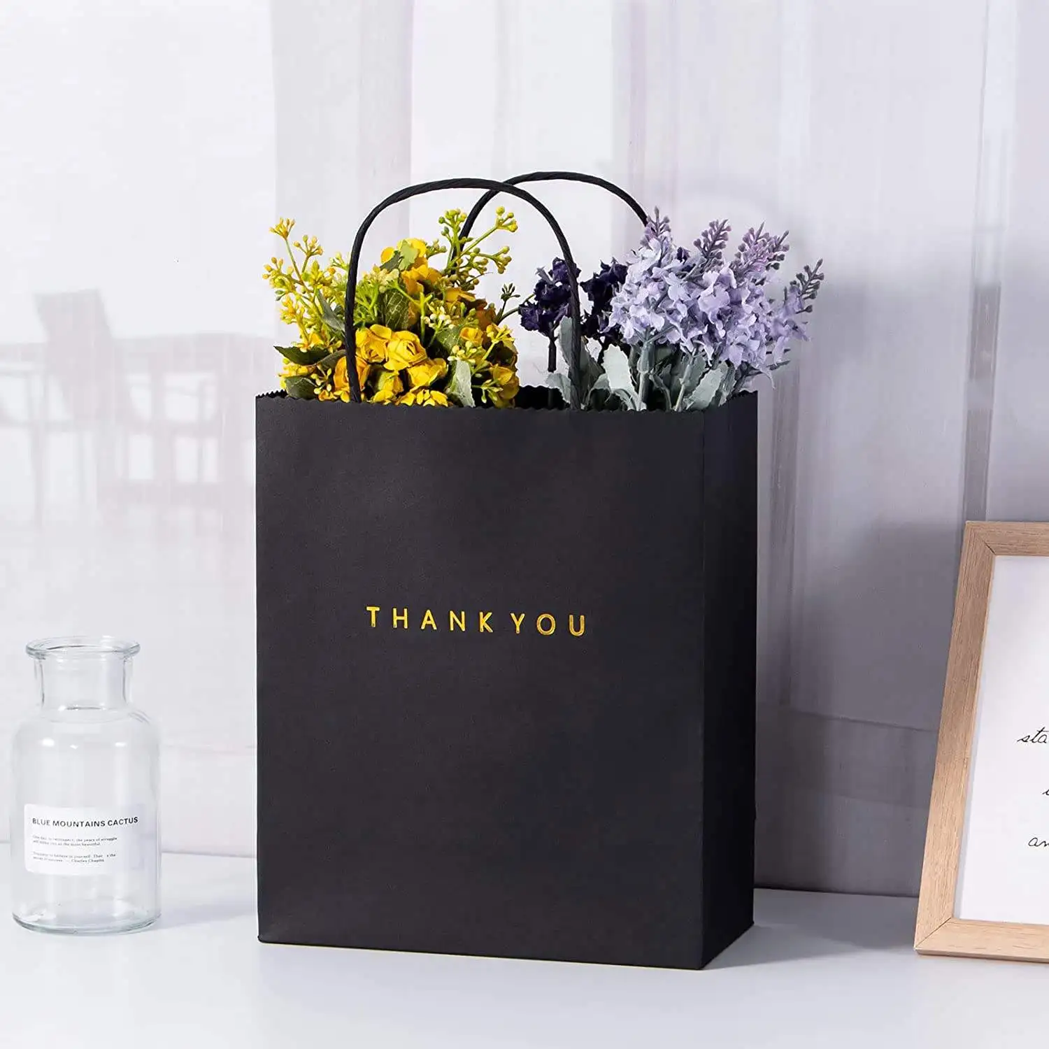 Recyclable cheap low price twisted handle small thank you gift bags black craft paper bag with custom logo
