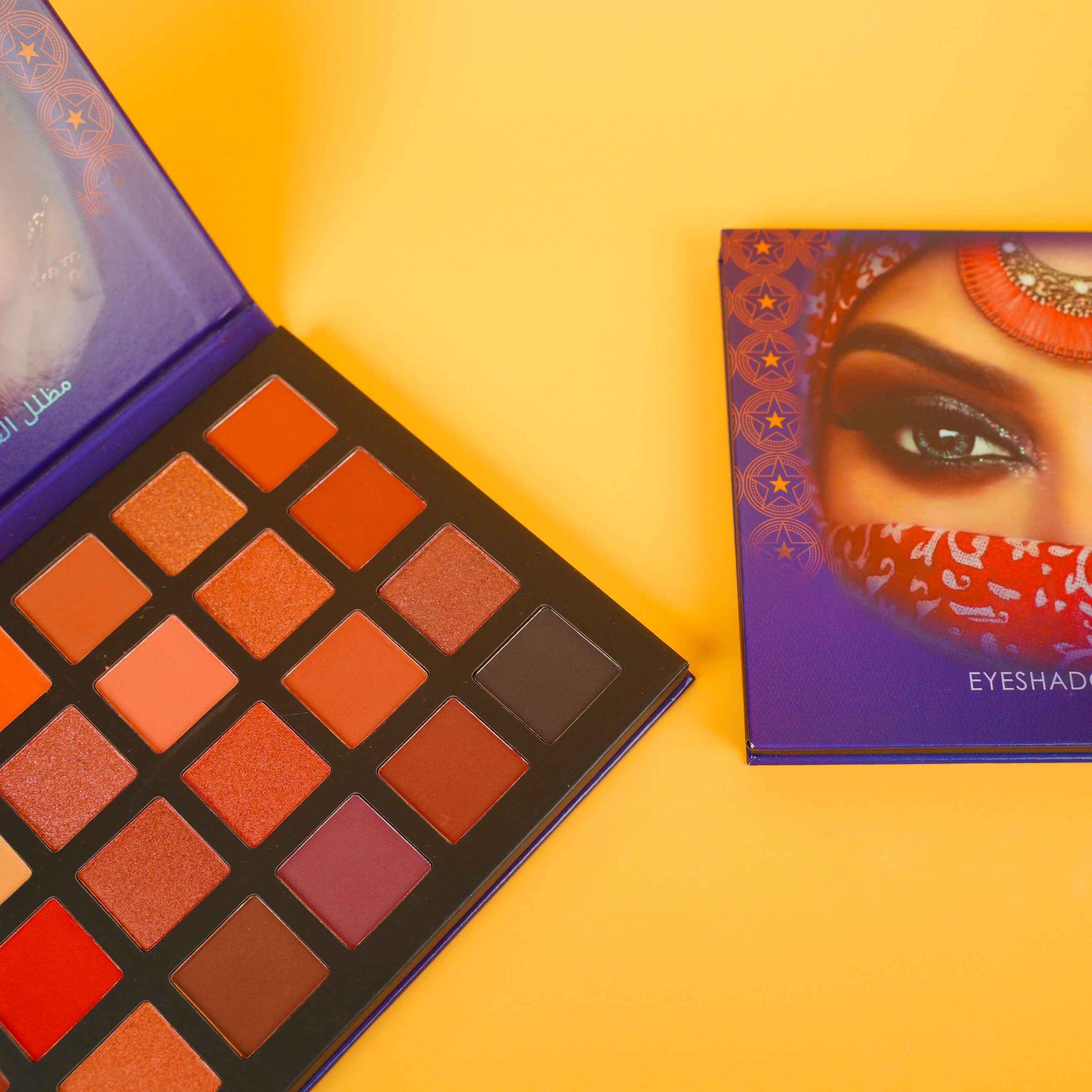 24-Color Eye Shadow Palette Glitter Pearly Eyeshadow Palette Nude Long Lasting Charming Eyes Make Up Palette Cosmetics