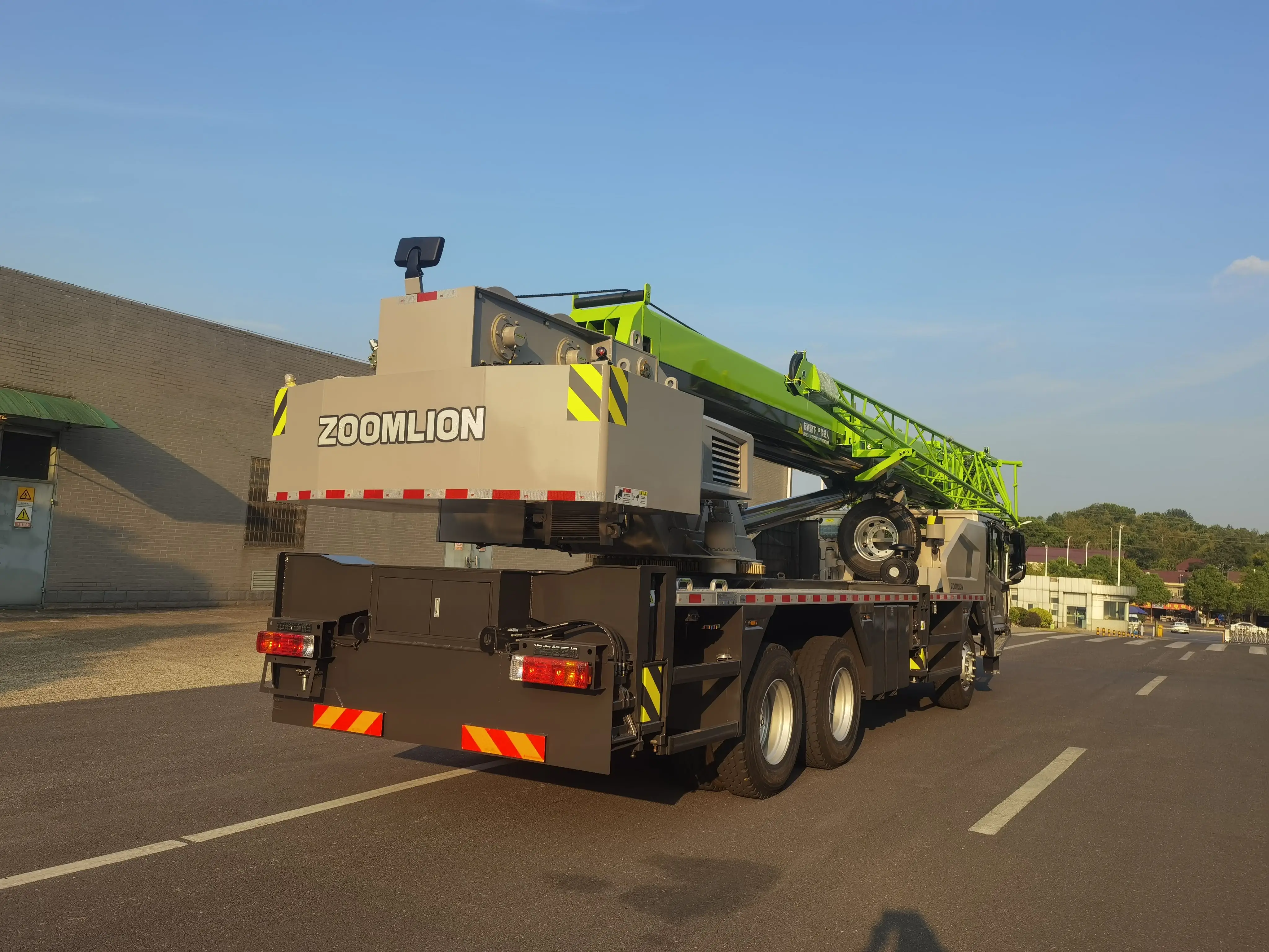 Профессиональная строительная техника ZTC801V562-1 гидравлический 80 тонн мобильный автокран строительное оборудование Кран