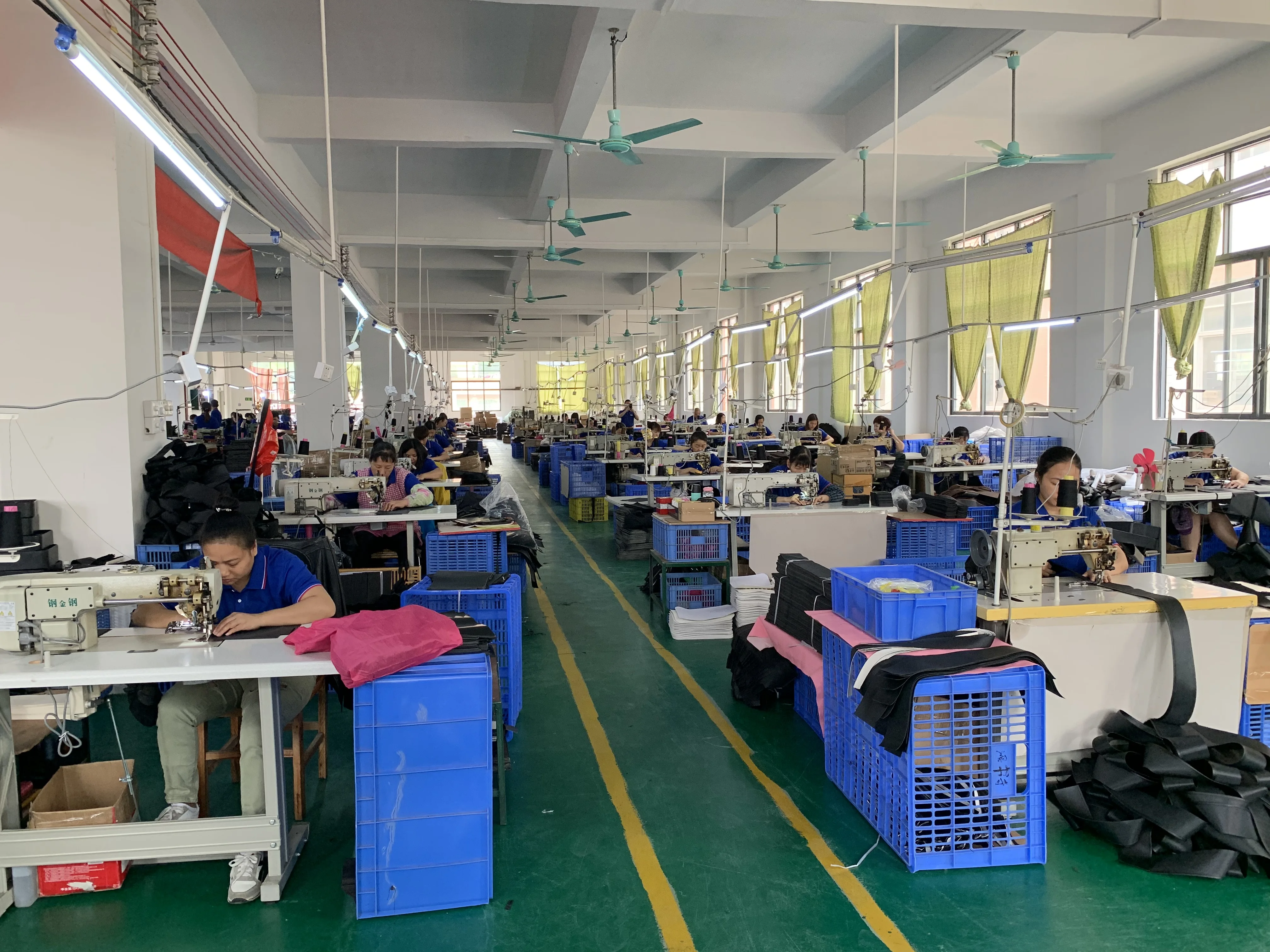 Classic Acts Vinyl Record Album Storage Case  Aluminum LP Record Player Crates for Records