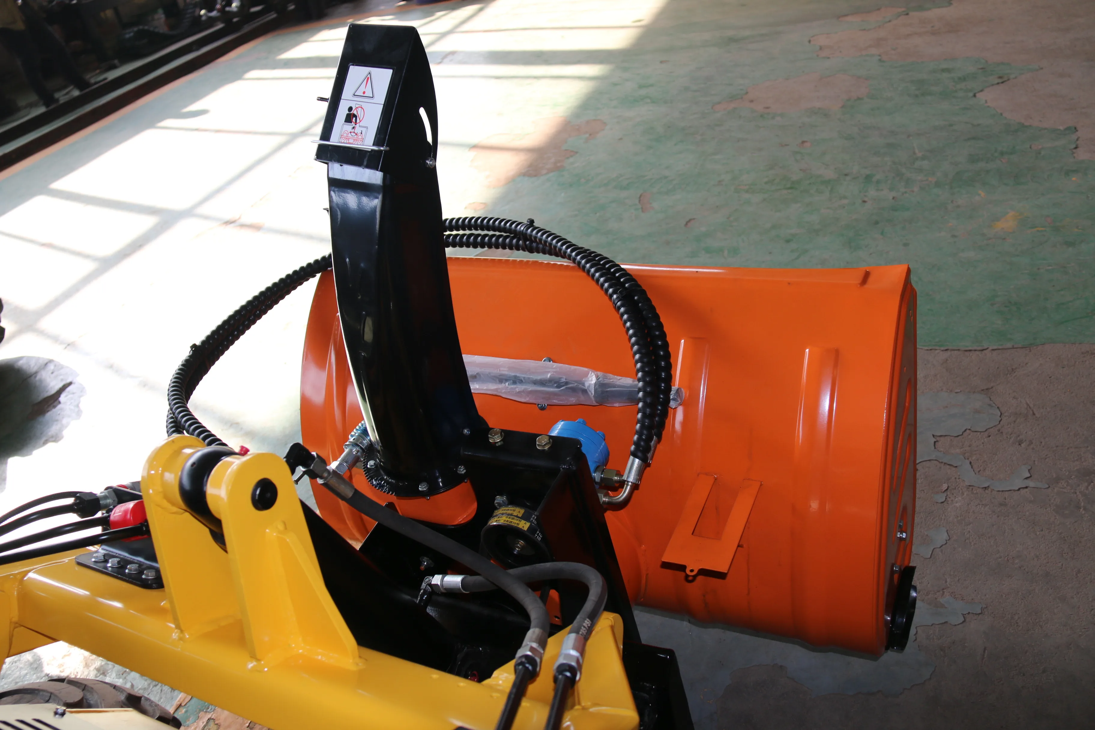 Китайский бренд новый бензиновый мини-погрузчик с колесным поворотом 23hp снегоочистители