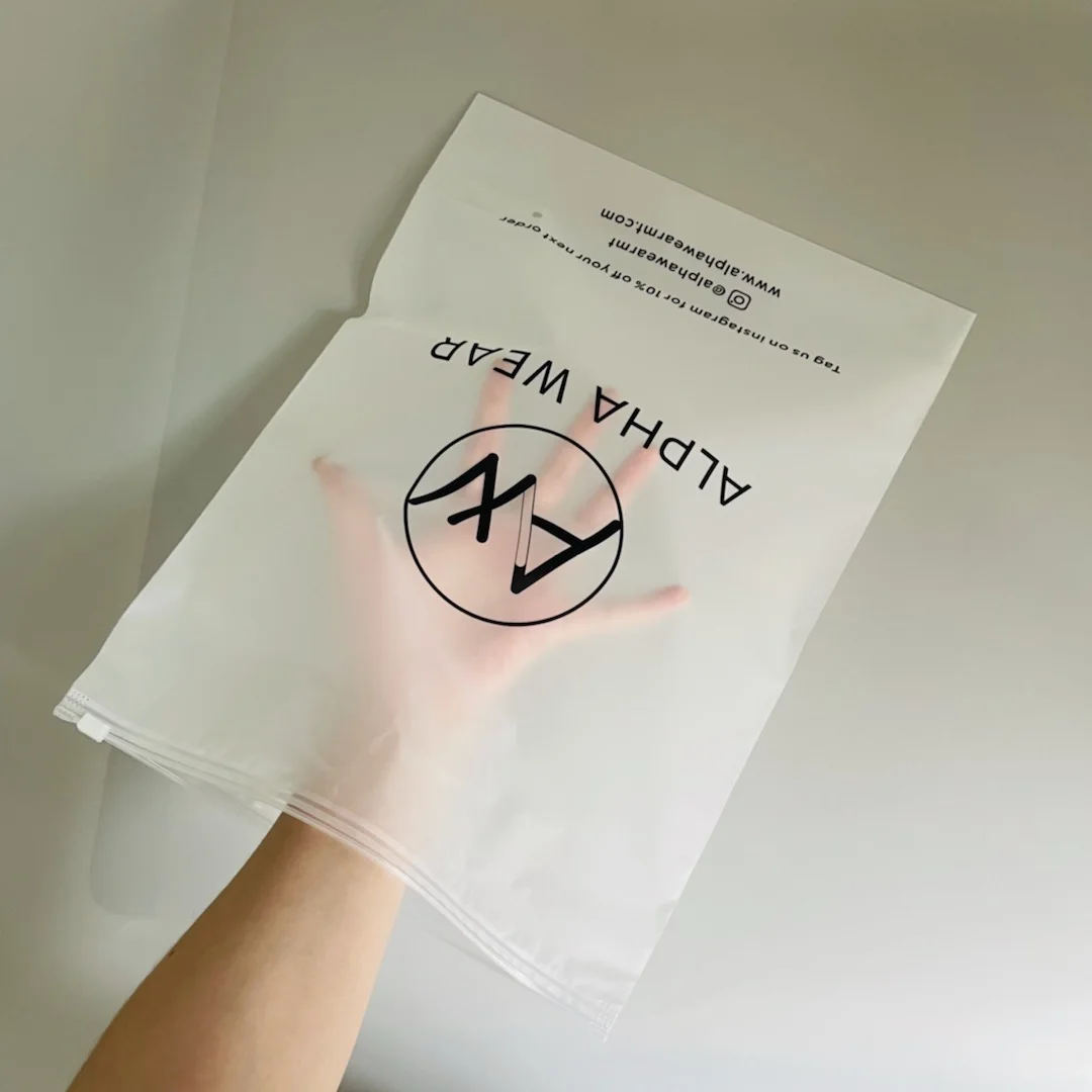 Eco-friendly Custom Printed Biodegradable Frosted sealing zipper lock bag For Clothes Shirt Swimwear Packaging