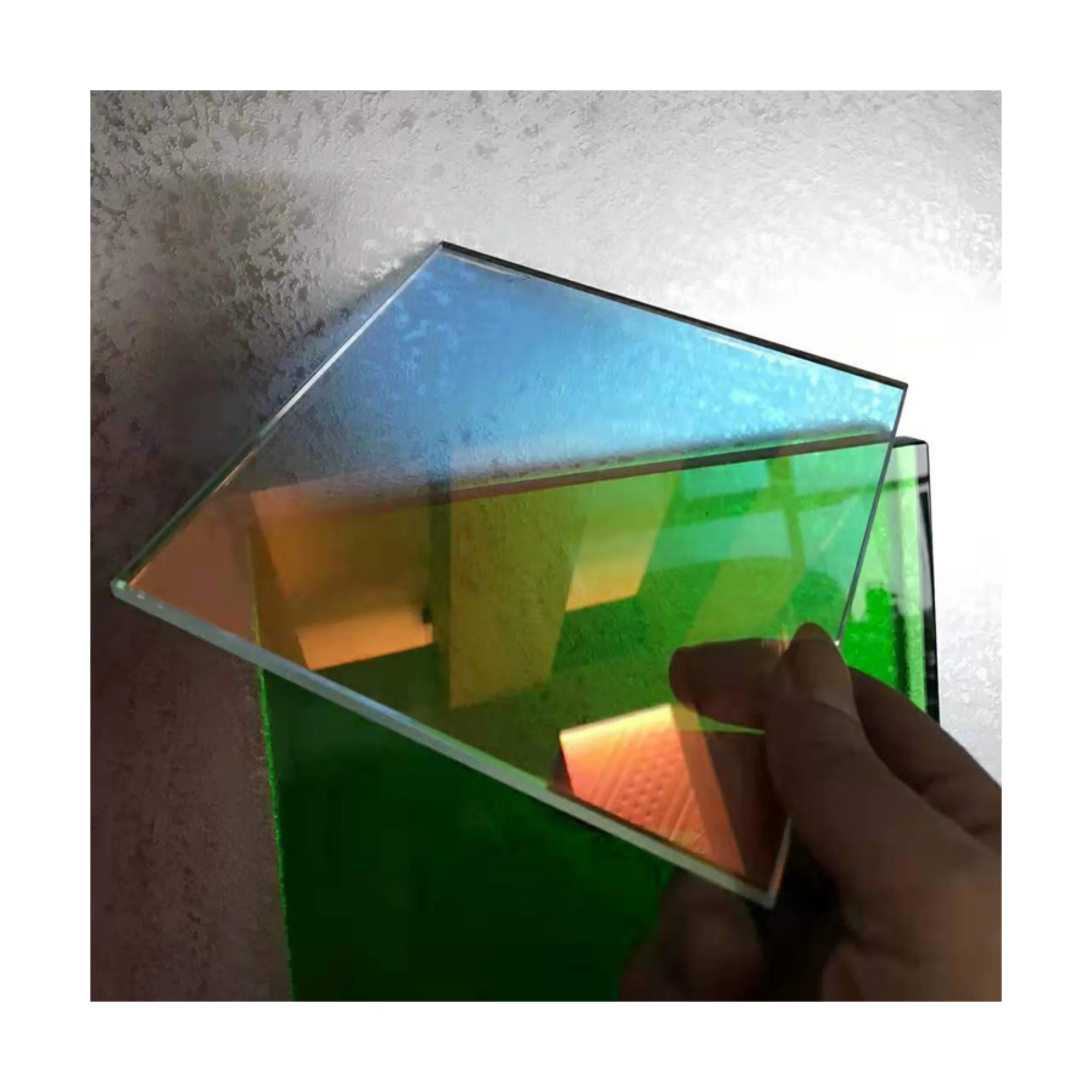 New Trends And Colorful Glass Transparent Safe Decorative Glass Customizable Size Thickness Iridescent Coated Colored Glass