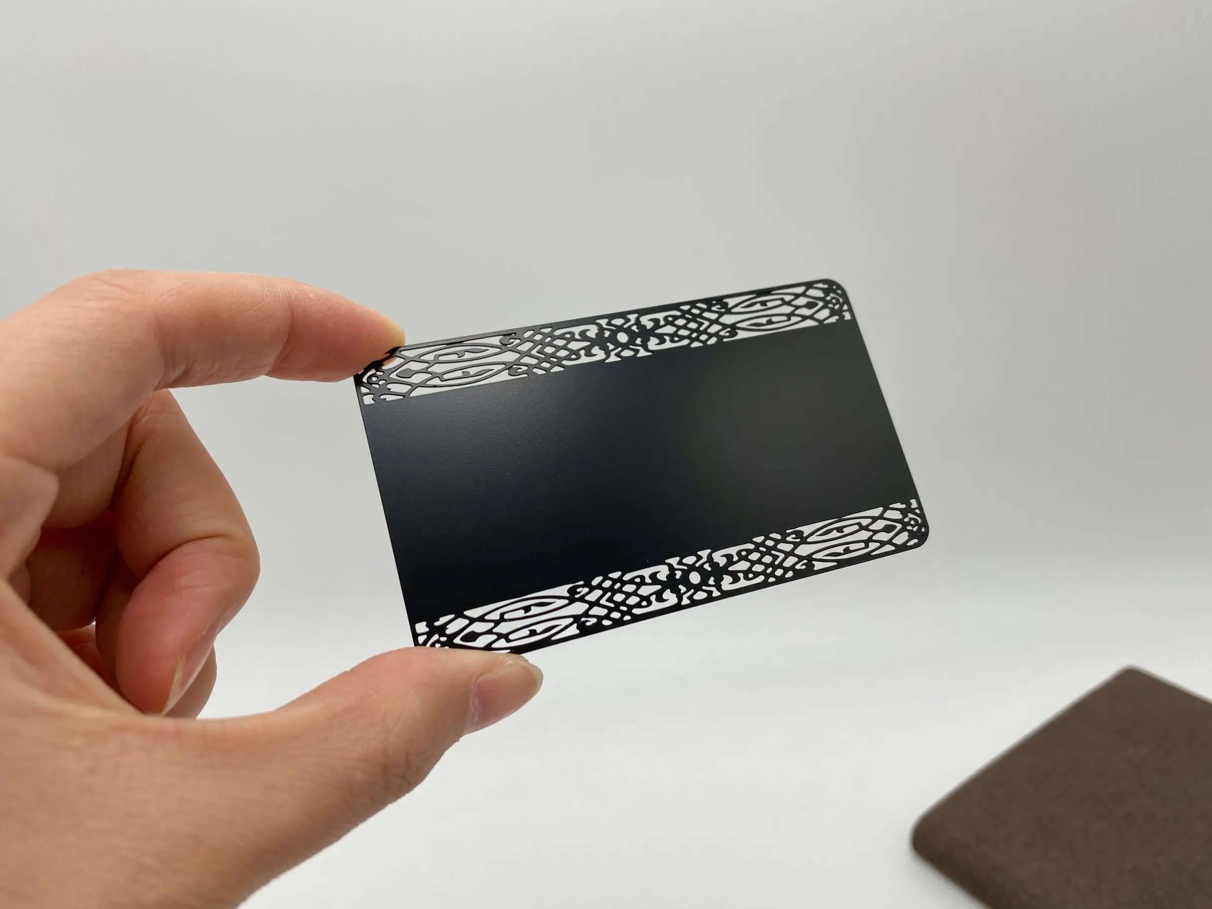 DU VIP stainless steel black and gold metal cards