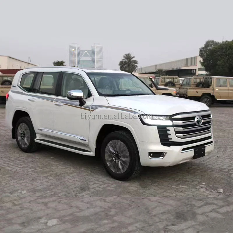 New Land Cruiser LC300 3.5T 7 Seats hot sale new car suv Middle East edition 4x4 AWD 3.5turbo toyota