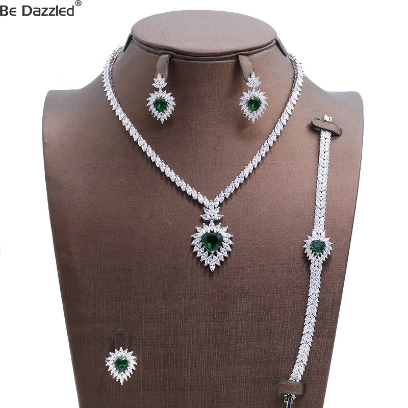 High Quality Brand New Fashion Luxury Sparkling Square Cubic Zircon With Green Stone Jewelry set For Wedding Party Occasion