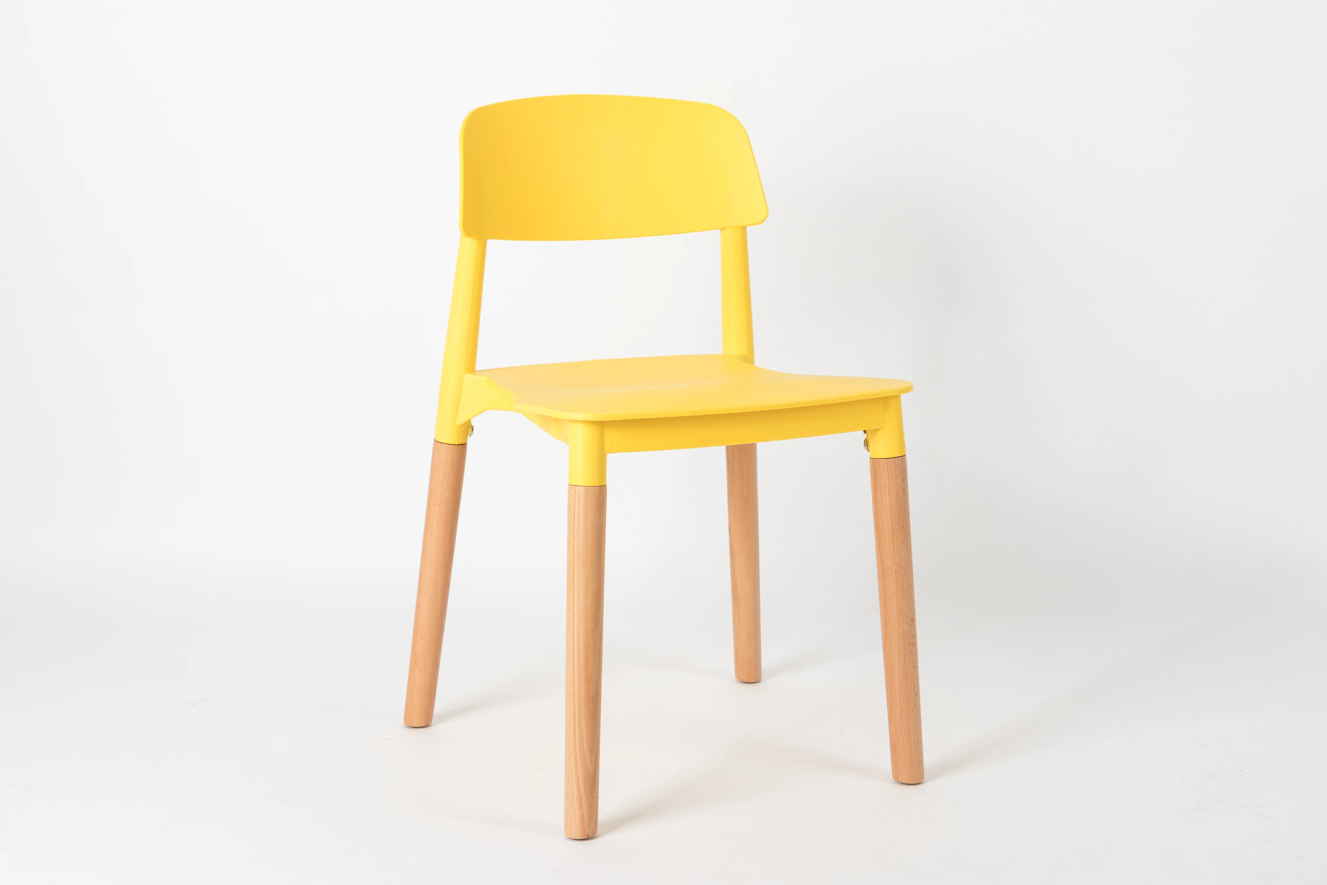 Stackable Plastic Chairs - Best Selling Factory Price Dining Coffee Class Room Garden Plastic Chairs