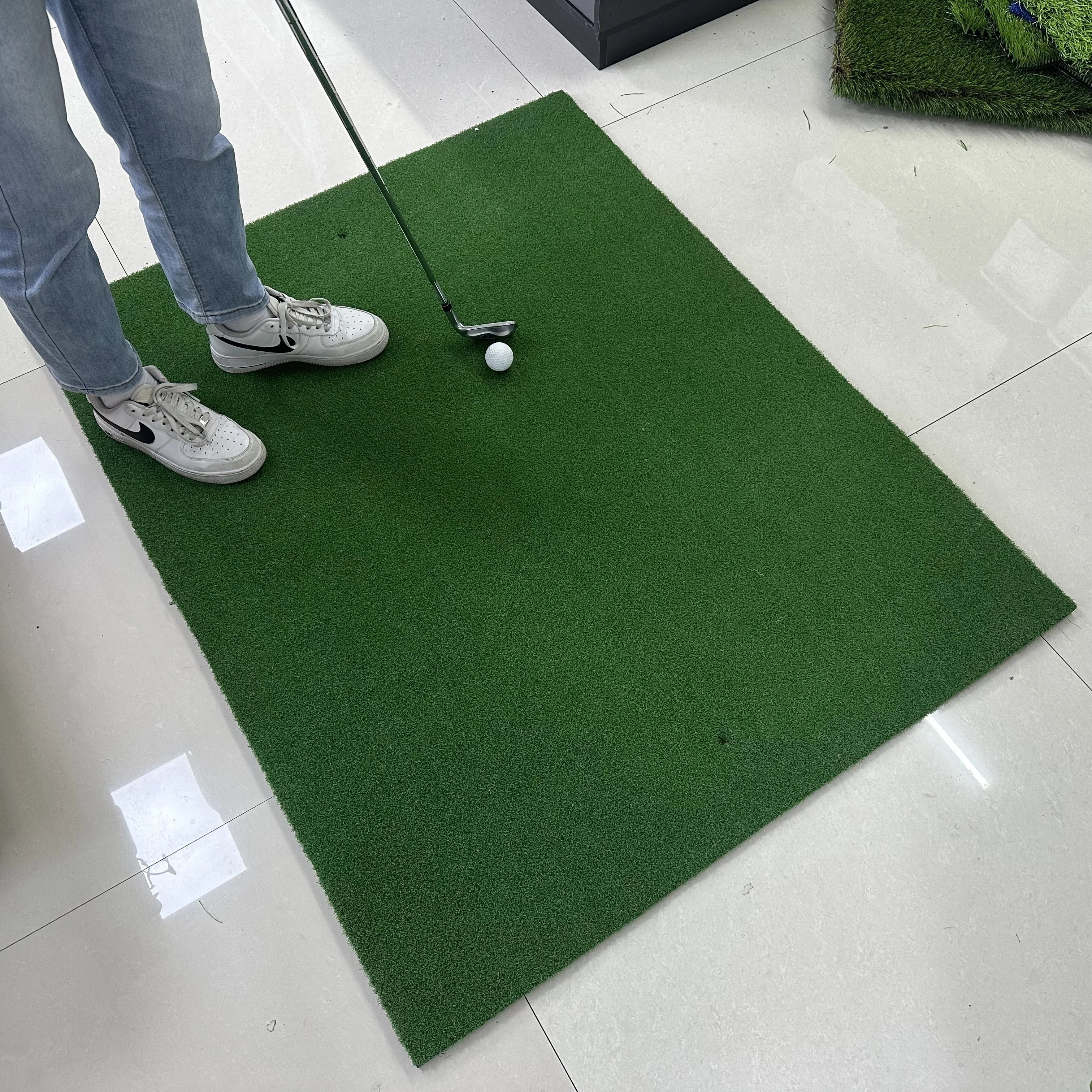 MCG High Quality Outdoor Golf Training Mat Golf Best Selling Putting Green Customized Logo Golf Mat