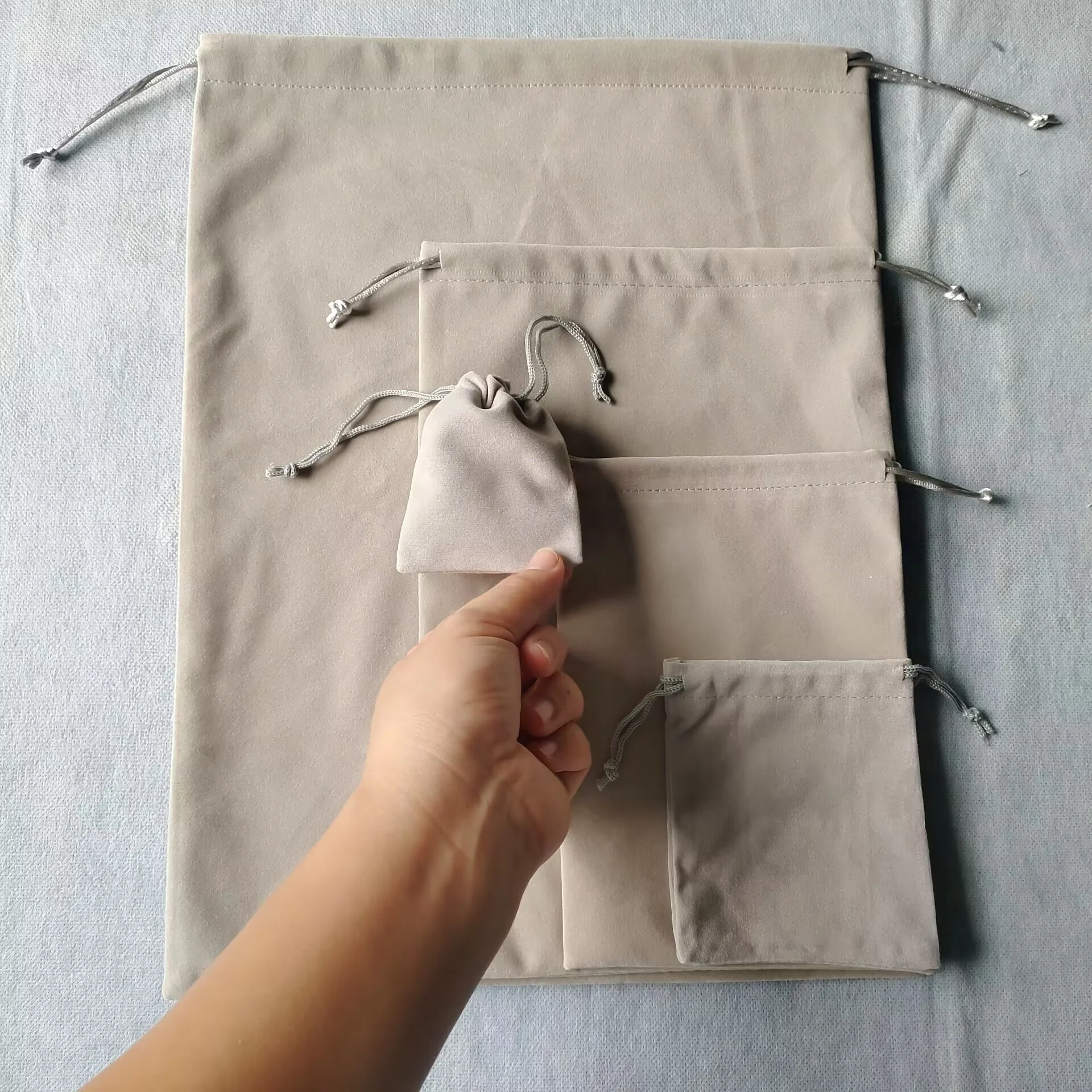 Sympathybag jewelry velvet pouch drawstring Bag for jewel gift jewelry packaging pouch bag custom logo