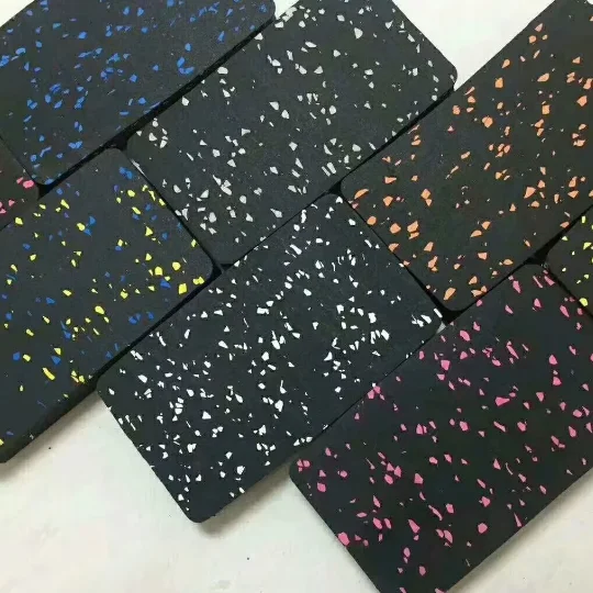 rubber roll surface composited bottom grooved has clips gym rubber flooring mats