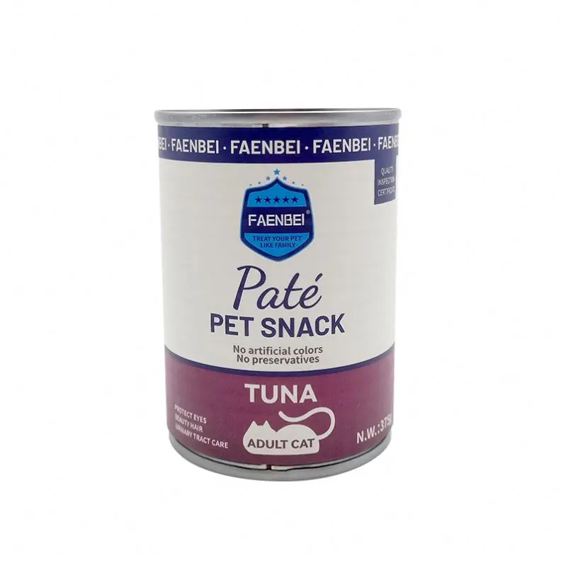 Хорошее здоровье котенка консервы с низкой