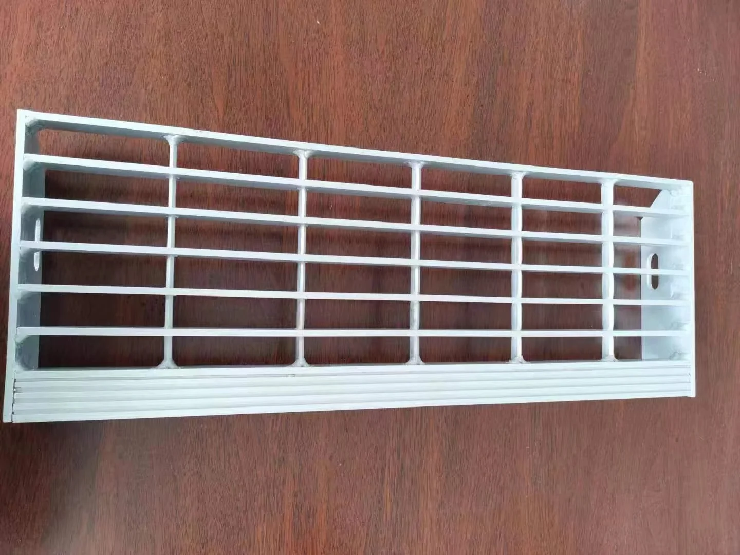 Beat price building materials price ASTM A36 shelf ceiling fasten clip type for aluminum grating