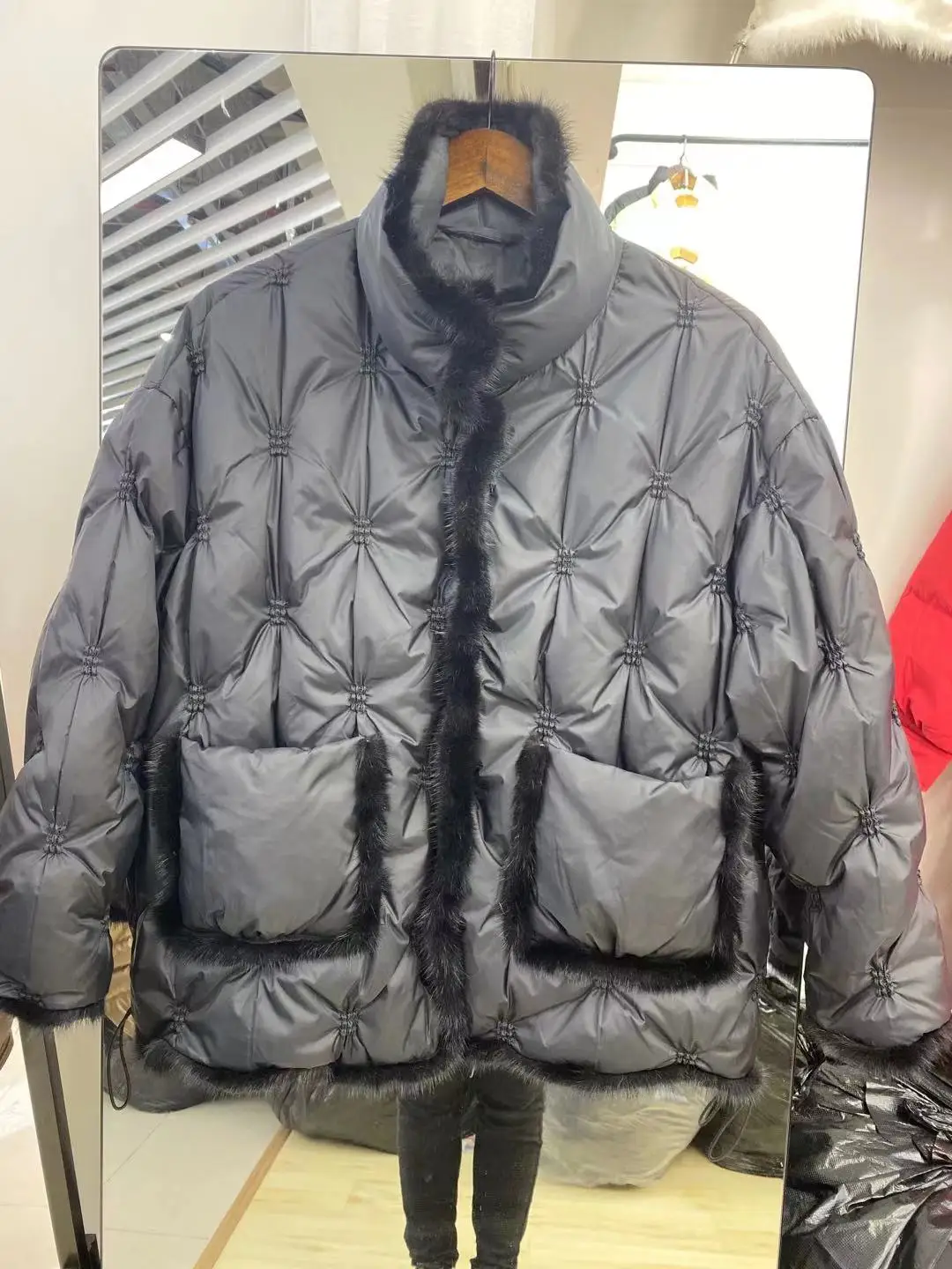 Plus Size Fashion High Quality Street Style down jacket womens with Mink fur Wholesale oversize