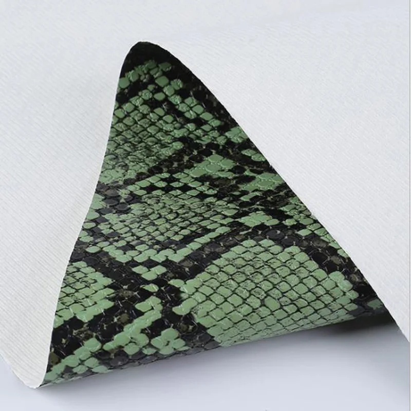 synthetic leather python pattern  is used for luggage, decoration, shoe materials, handbags, furniture soft bags, belts, etc.