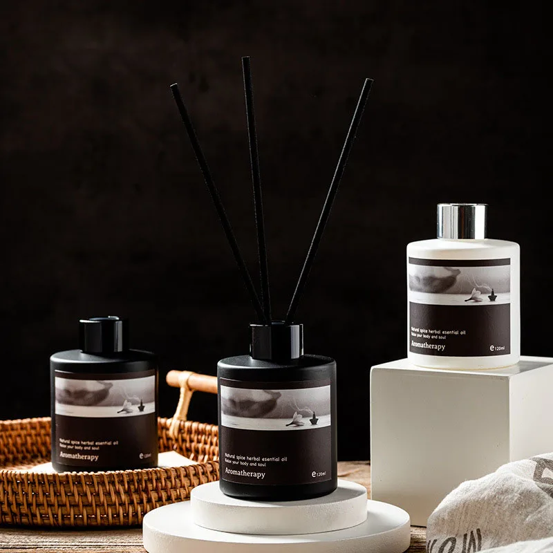 Luxury 120ml Reed Diffuser Air Freshener Scented Oil Perfume Home Decoration Glass Bottle with Wedding Occasion Gift Set