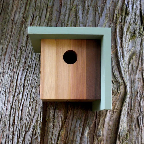 Anti-corrosion Wooden Color Birdhouse for Sale; IBEI hot sale wood product nest aviary