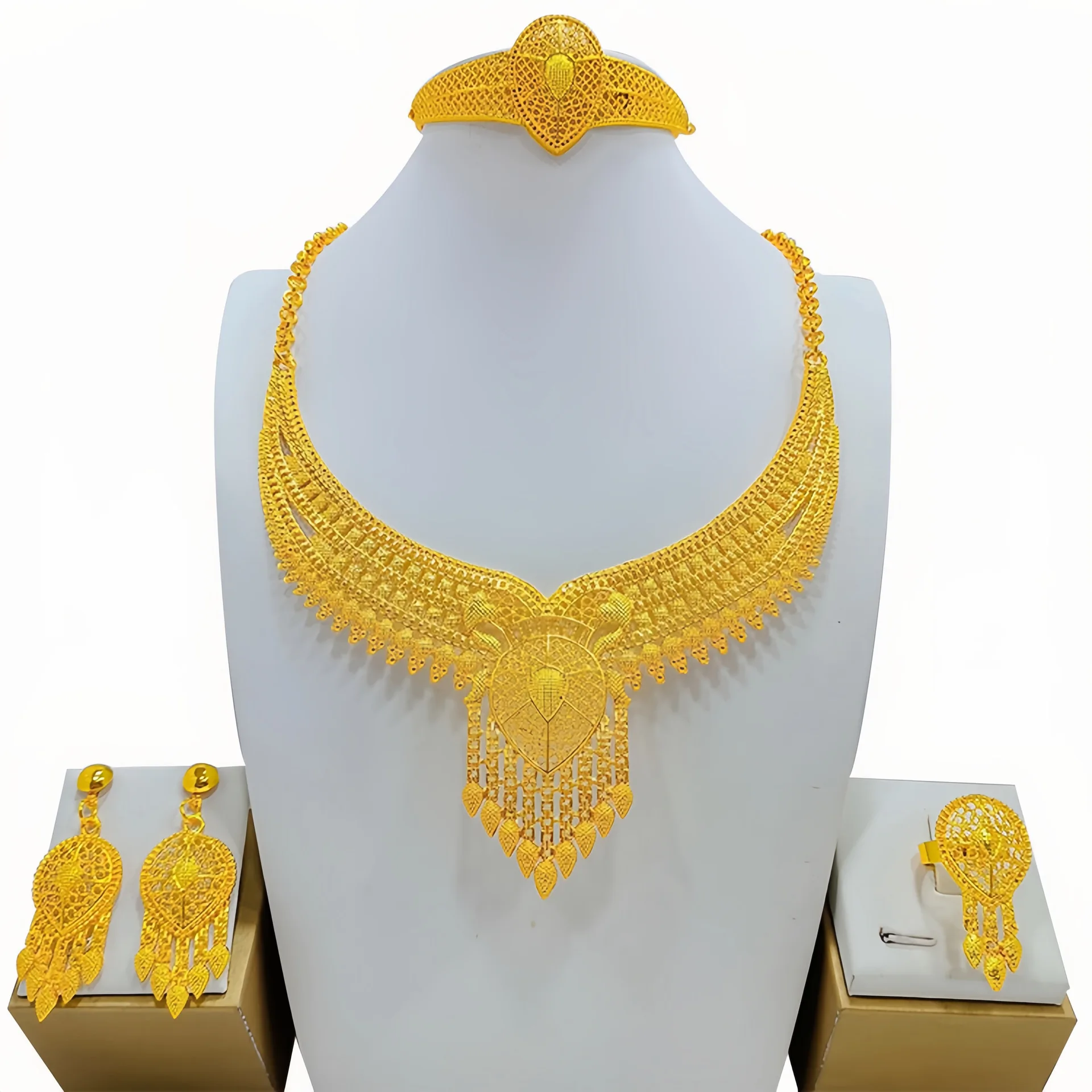 24K Gold Plated Jewelry Set Dubai Women Necklace Bracelet Earrings Ring Middle East Wedding Fashion Jewelry Sets