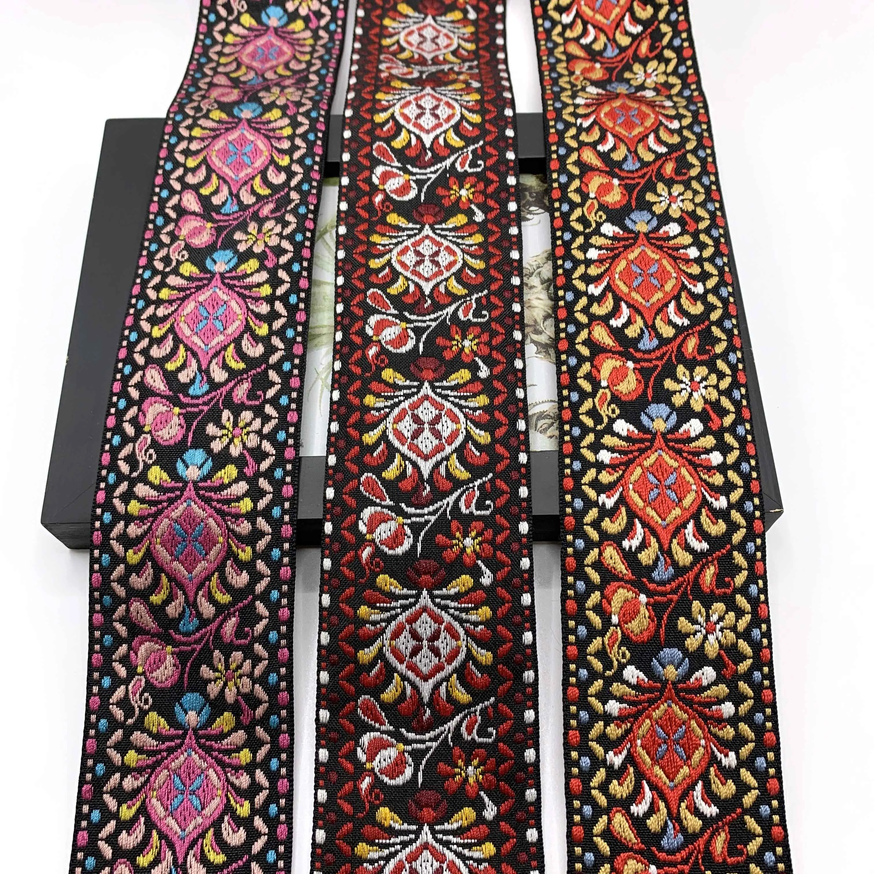 Stock Recyclable Pink Exquisite Patterns 5 CM National Retro Ethnic Wind 100% Polyester Jacquard Webbing