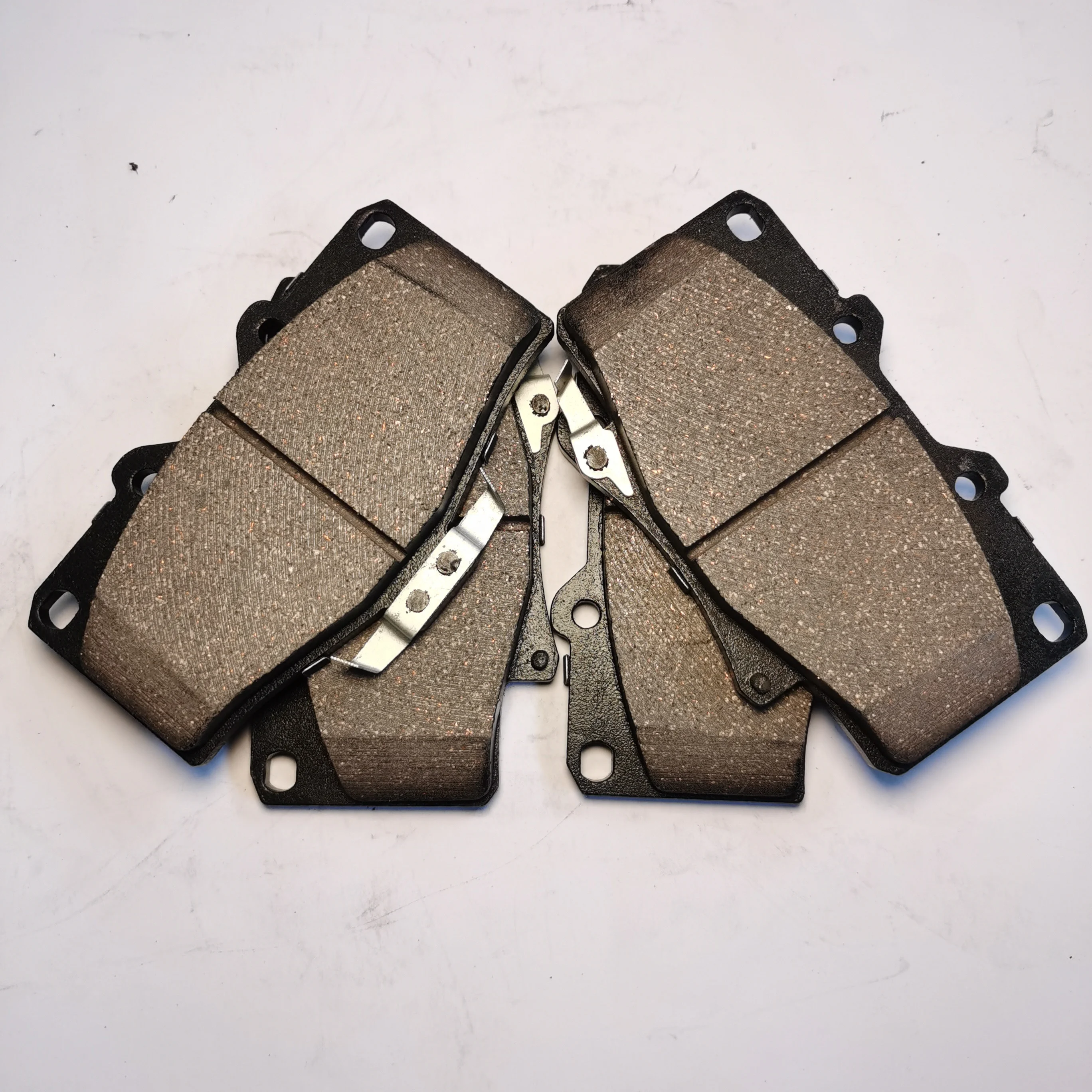 China Factory Wholesale Pastillas de Frenos Ceramic Brake Pads